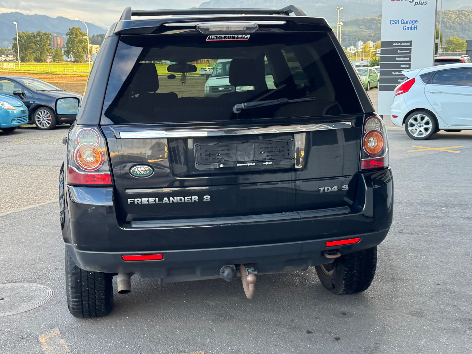 LAND ROVER Freelander 2.2 TD4 HSE-image-4