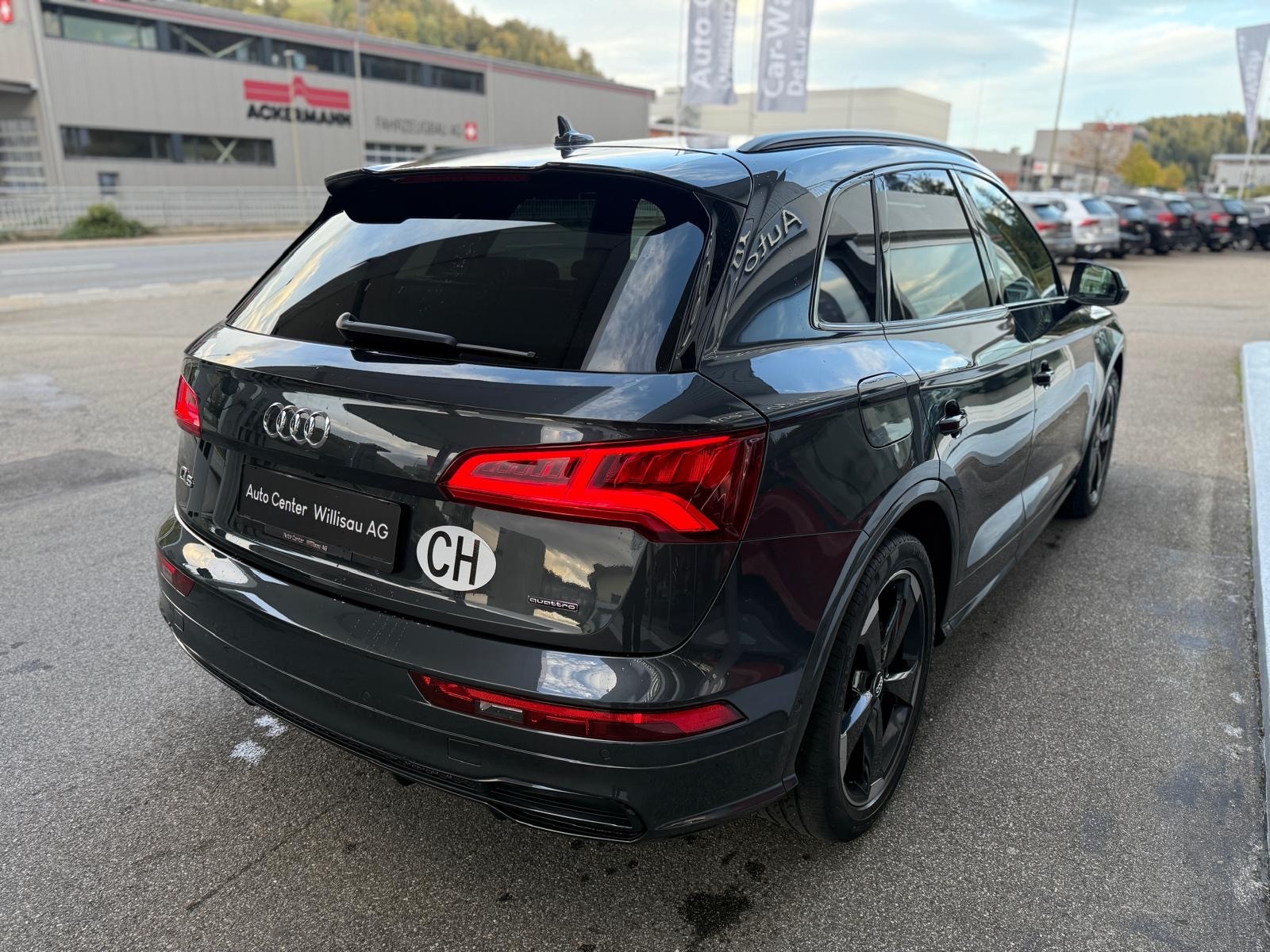 AUDI Q5 40 TDI sport quattro S-tronic-image-10