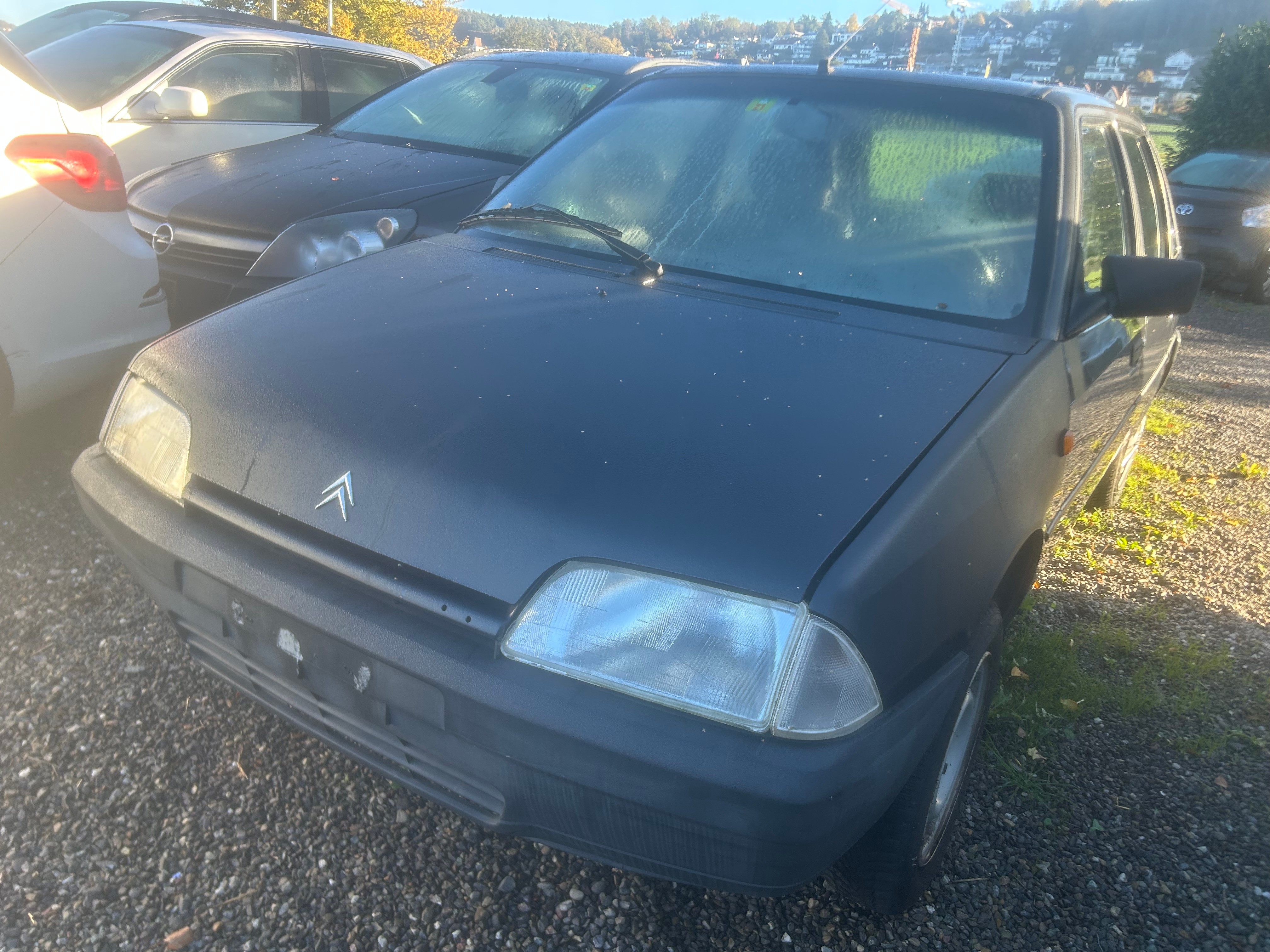 Car photo
