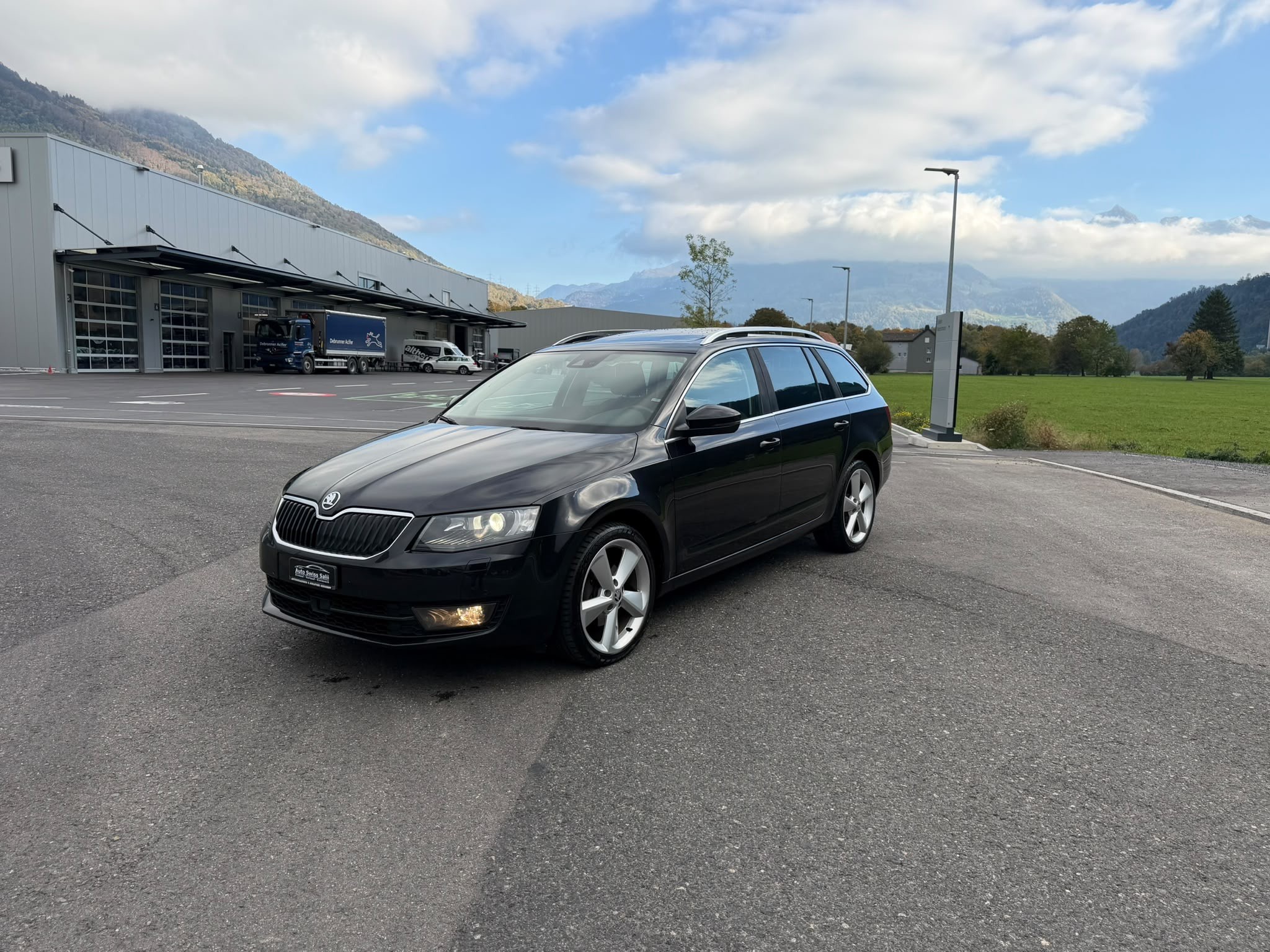 Car photo