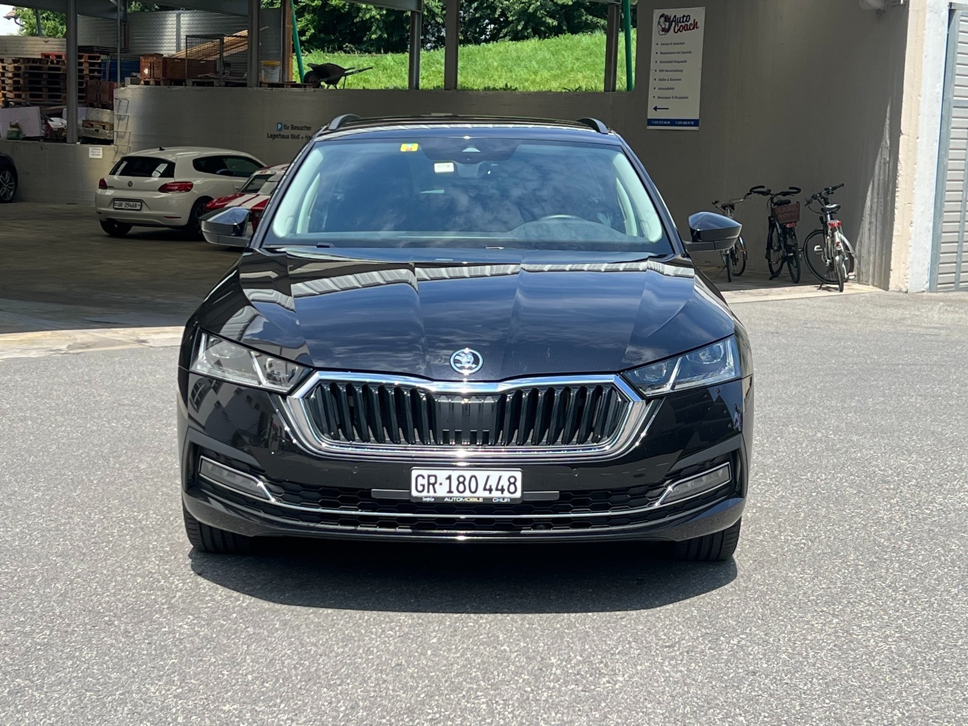 SKODA Octavia Combi 2.0 TDI DSG Style 4x4-image-8