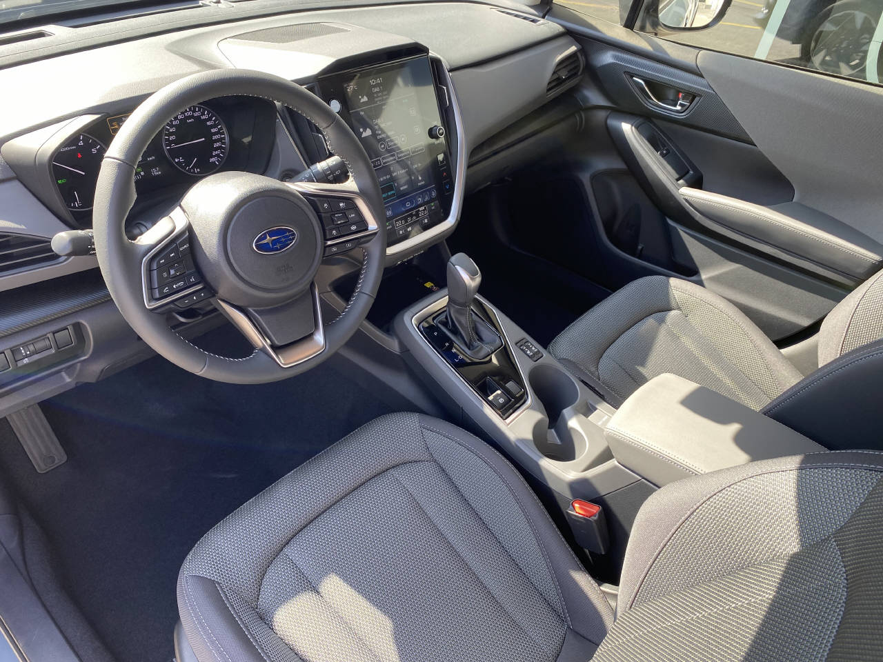 SUBARU Crosstrek 2.0i e-Boxer Swiss Plus-image-4