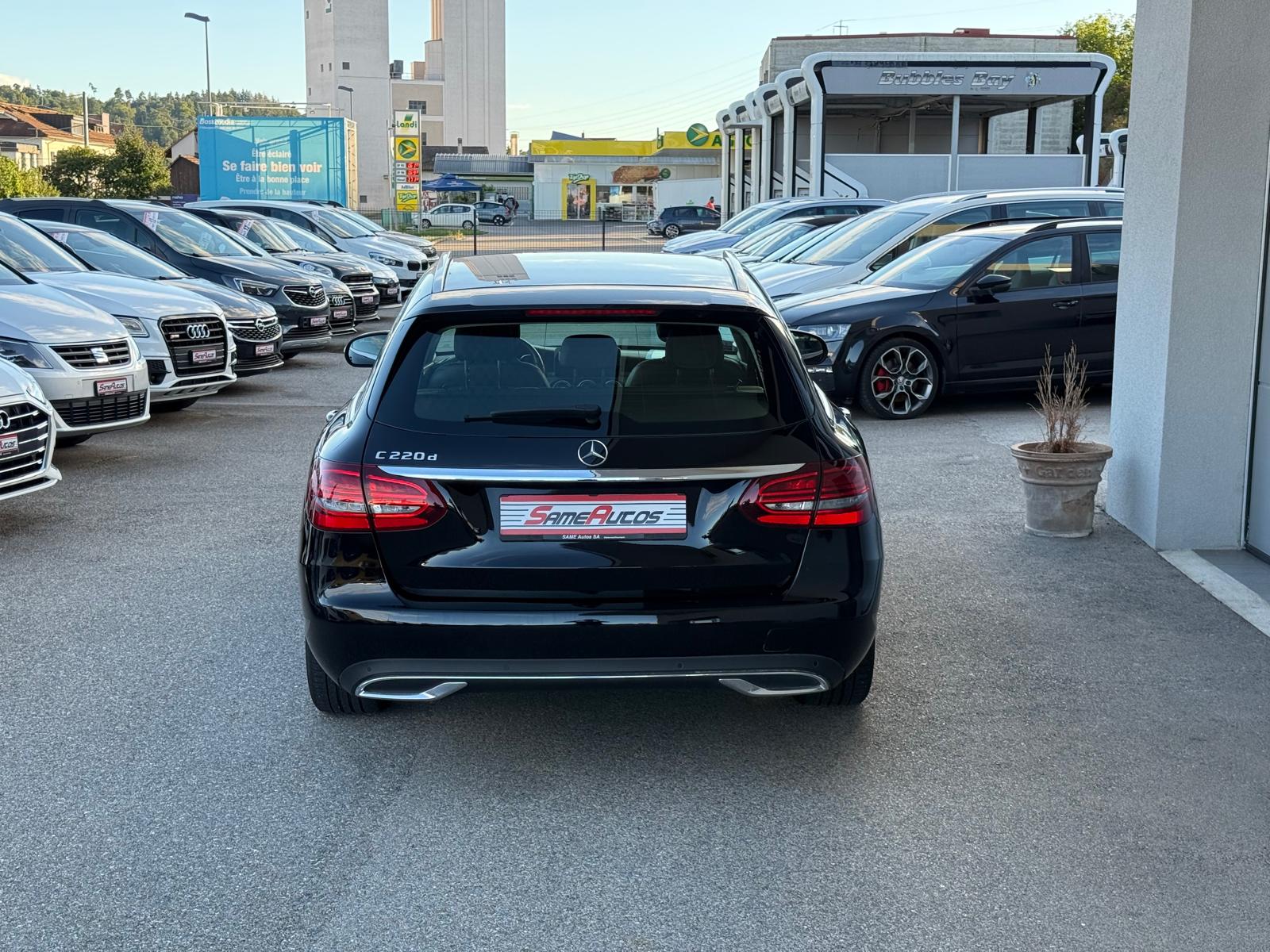 MERCEDES-BENZ C 220-image-2