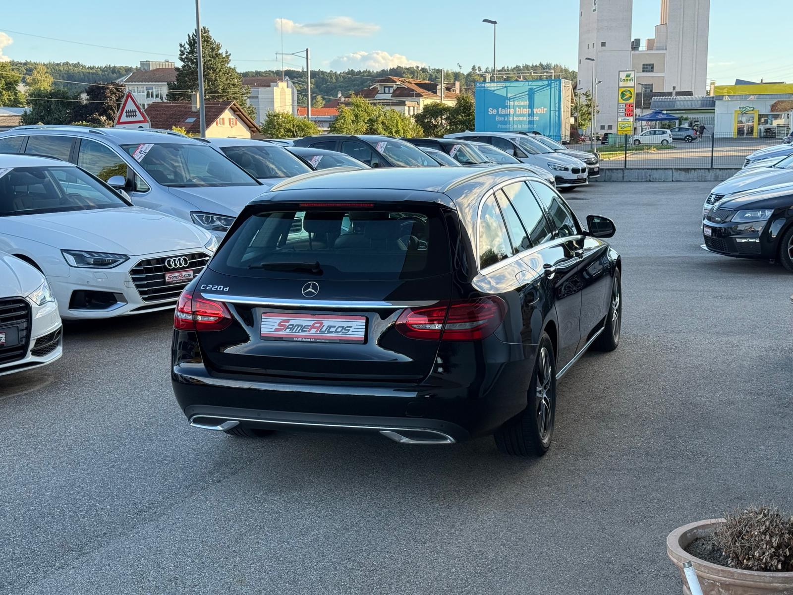 MERCEDES-BENZ C 220-image-1