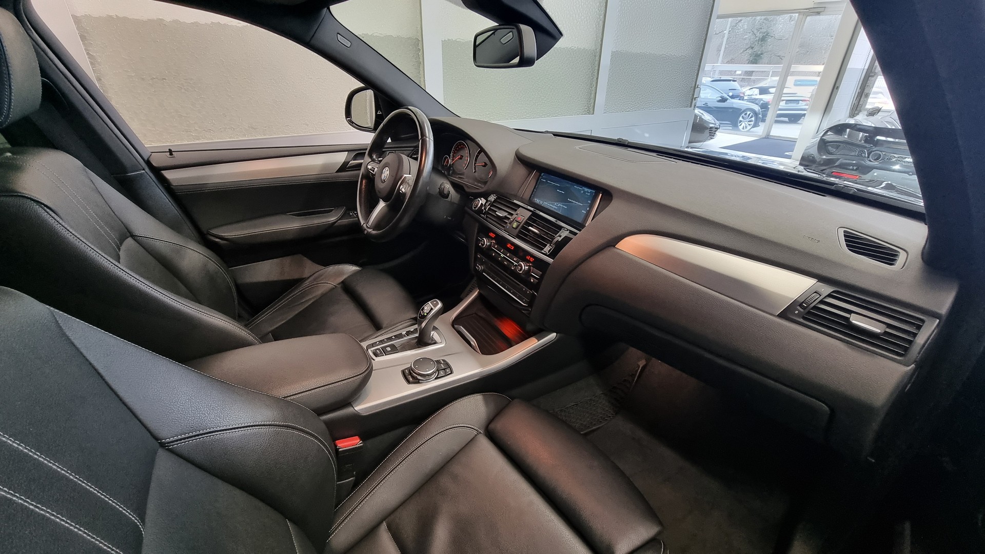 BMW X4 M 40i Steptronic-image-7