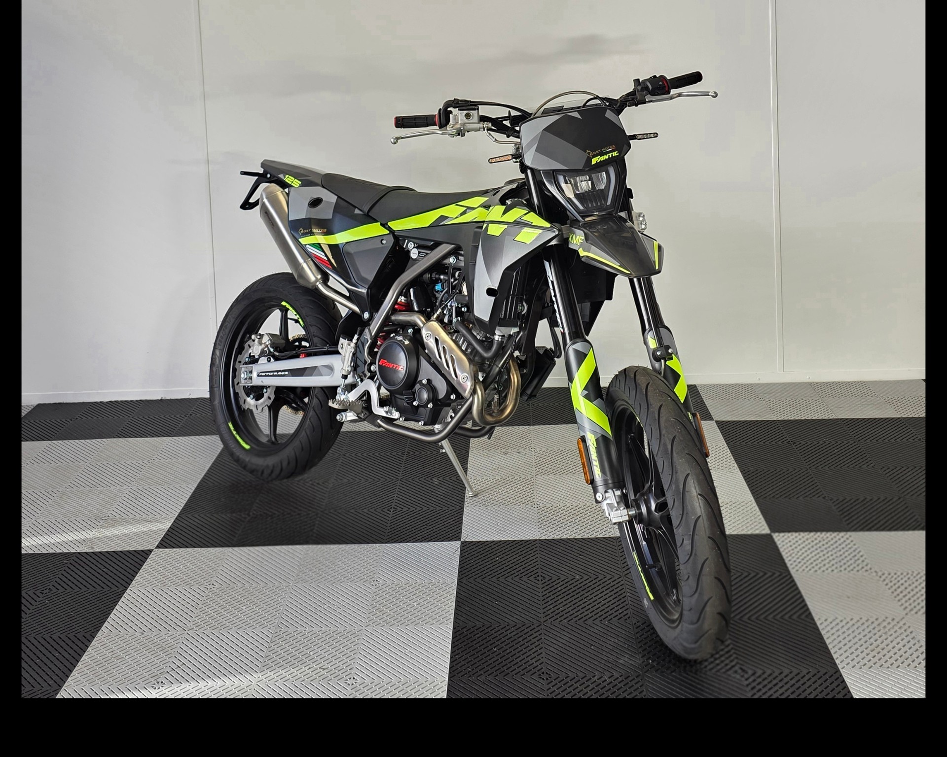 FANTIC XMF 125