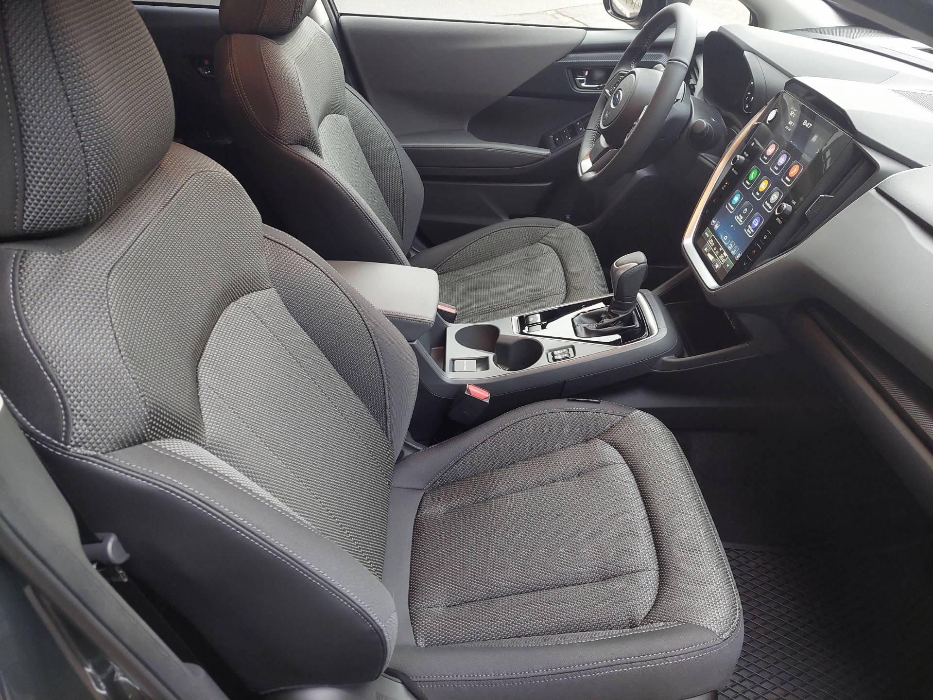 SUBARU Crosstrek 2.0i e-Boxer Swiss Plus-image-4