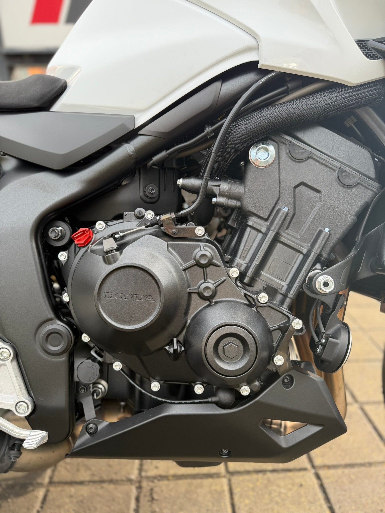 HONDA HORNET 1000-image-9