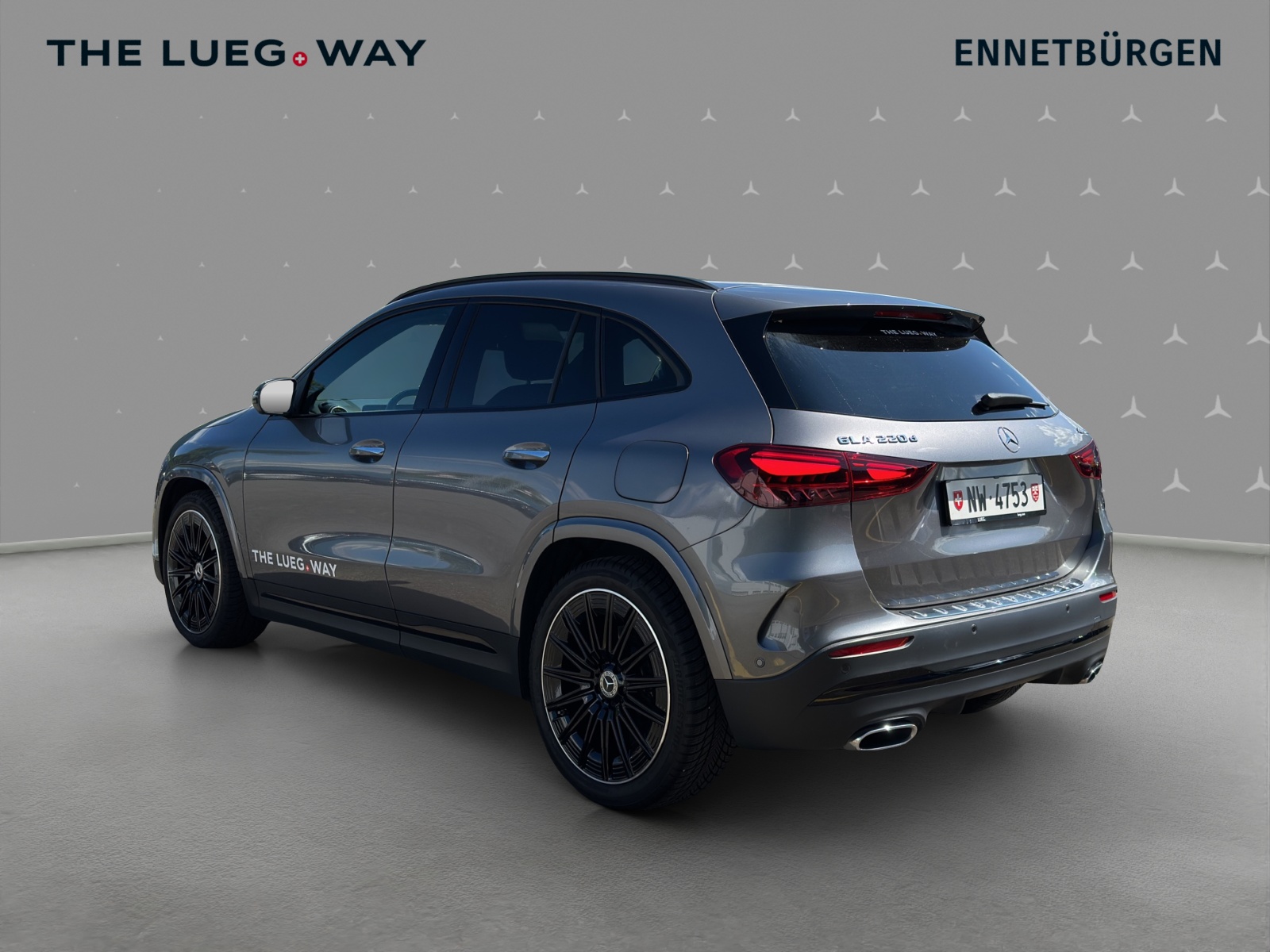 MERCEDES-BENZ GLA 220d 4Matic 8G-DCT-image-2