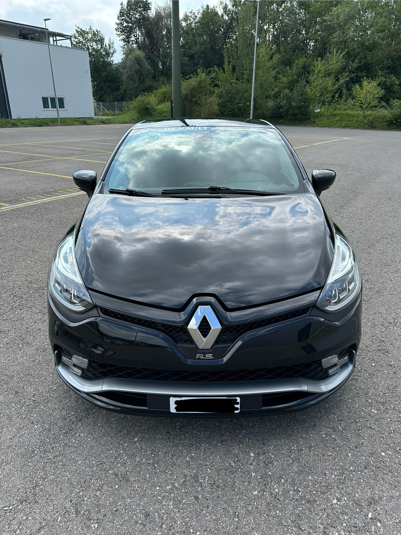RENAULT Clio 1.6 T RS 220 Trophy EDC-image-2