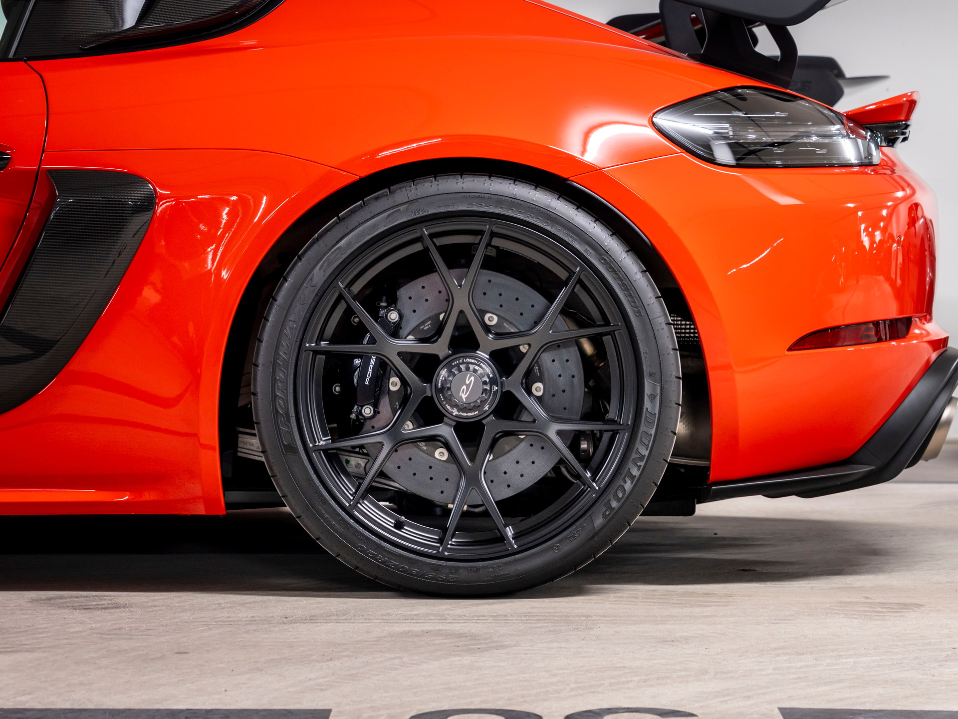 PORSCHE 718 Cayman GT4 RS PDK-image-8
