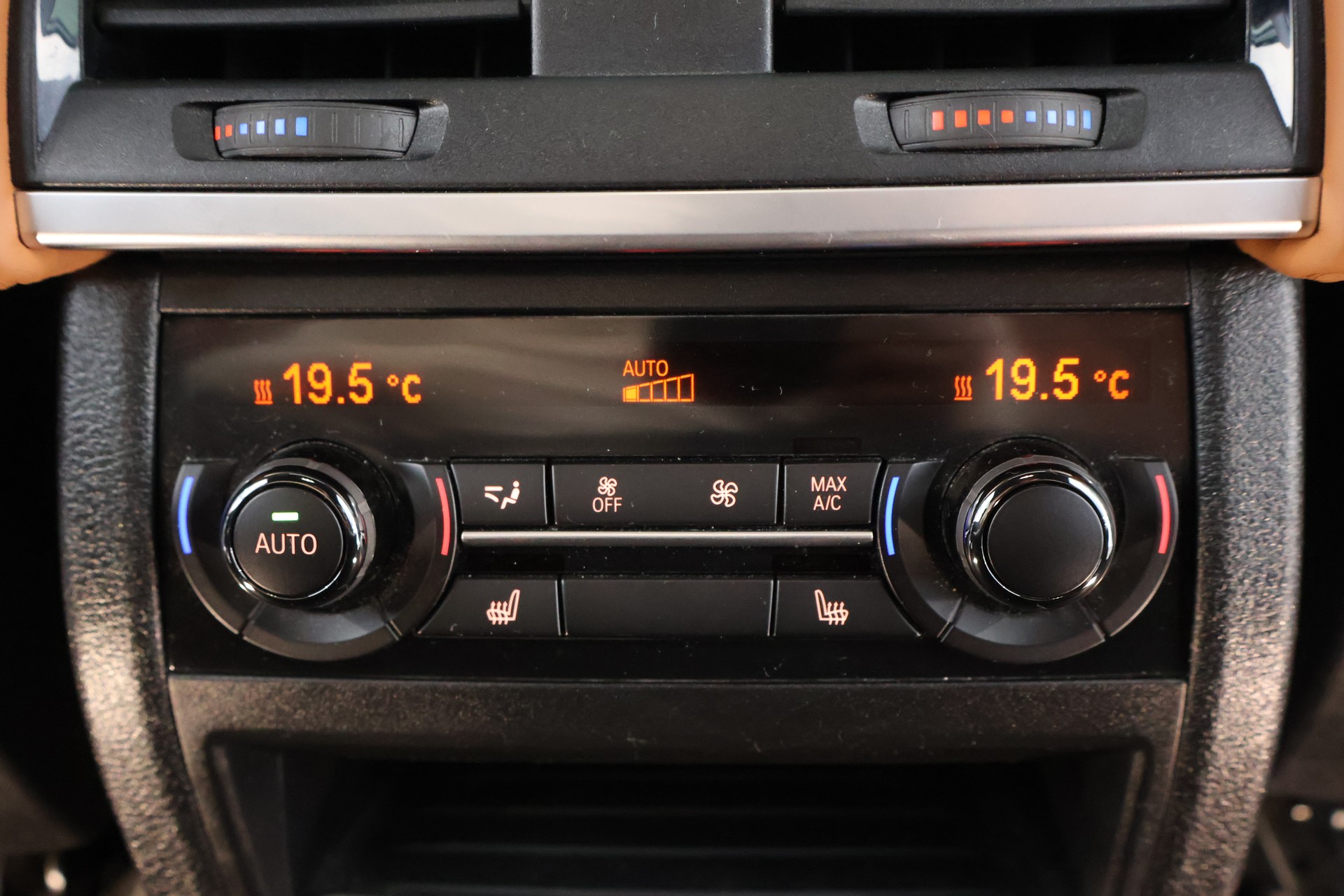 BMW X6 xDrive 40d Steptronic M Sport-image-19