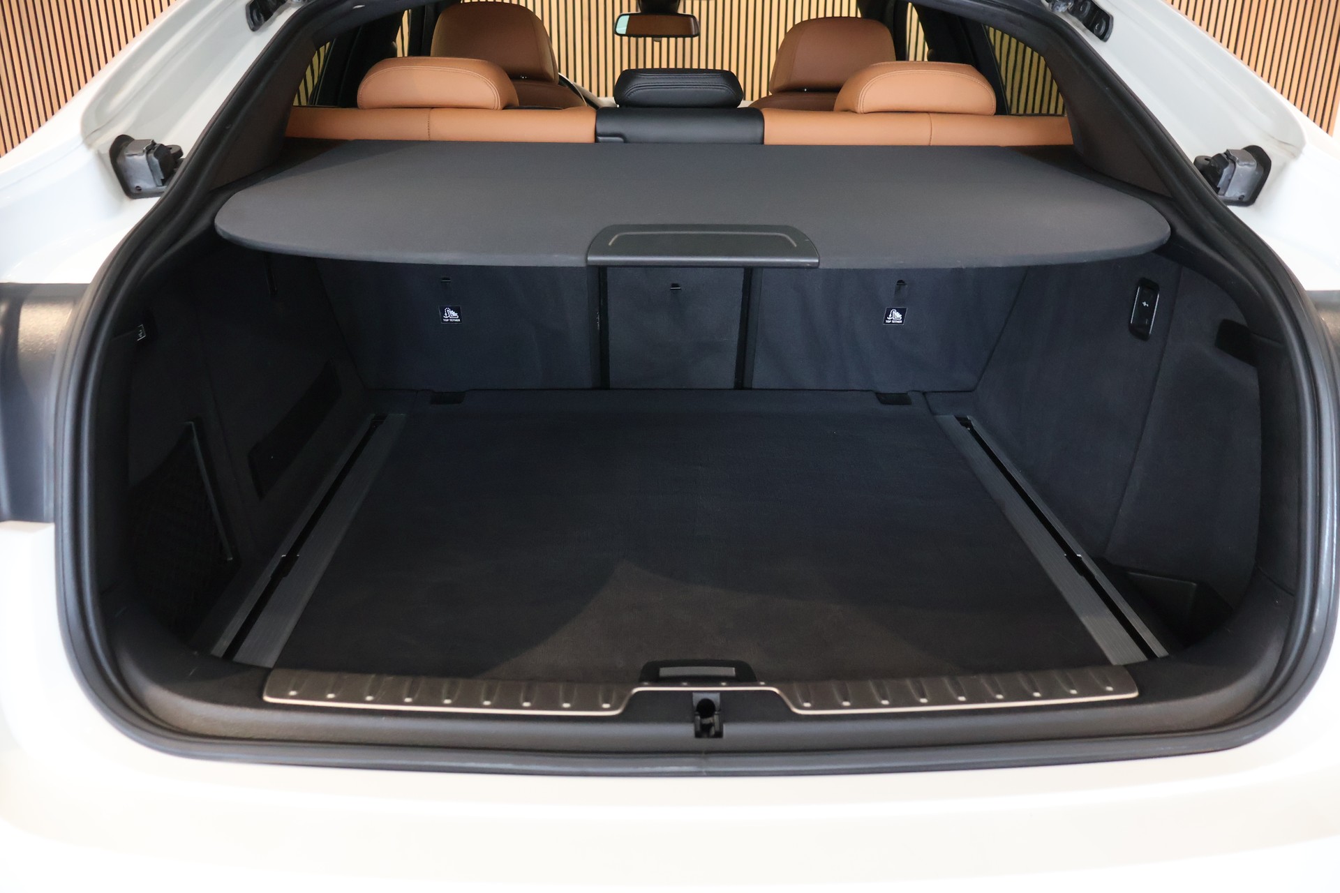 BMW X6 xDrive 40d Steptronic M Sport-image-12