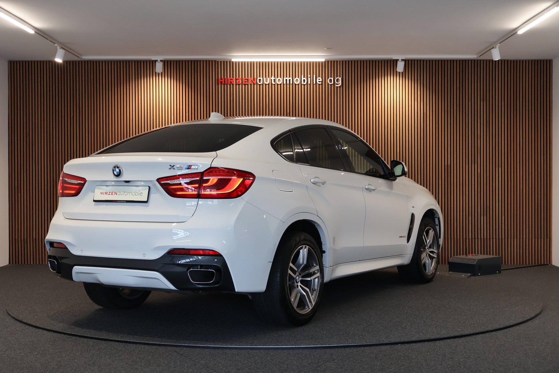 BMW X6 xDrive 40d Steptronic M Sport-image-4