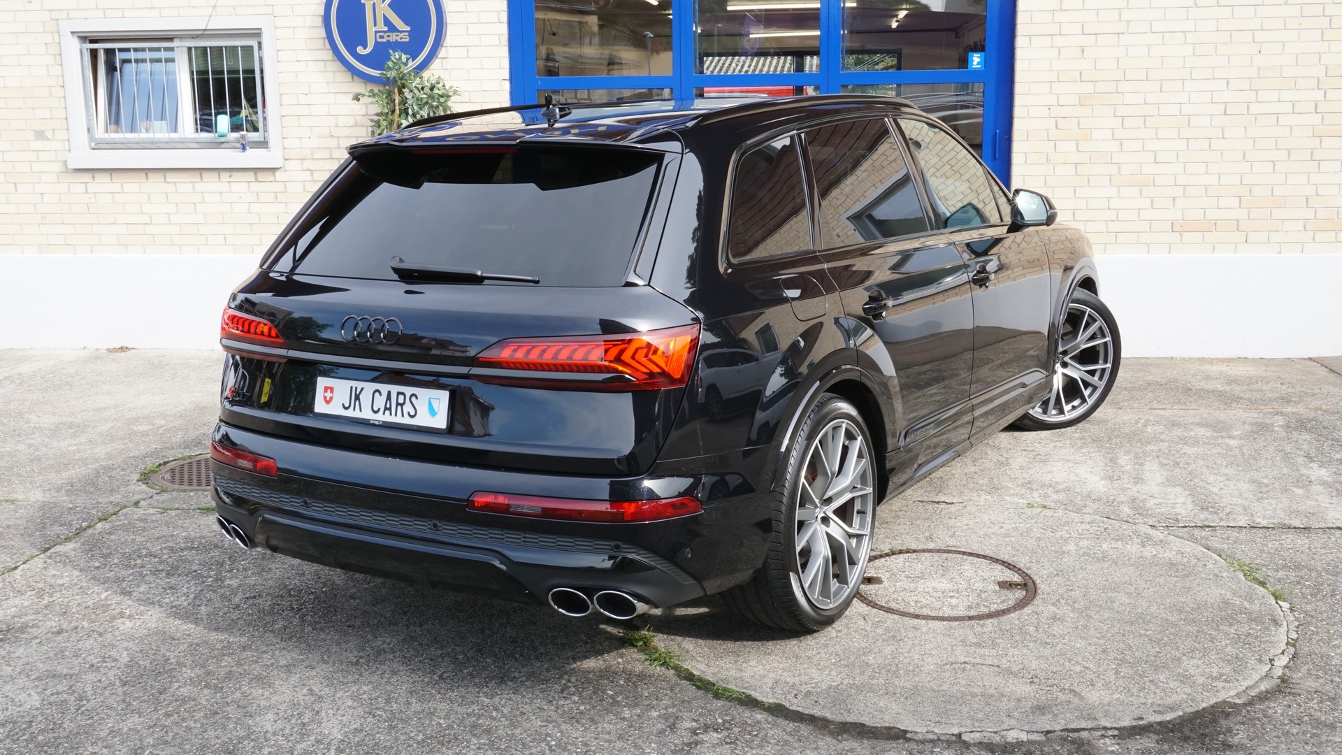 AUDI SQ7 4.0 V8 TDI quattro T-Tronic-image-7