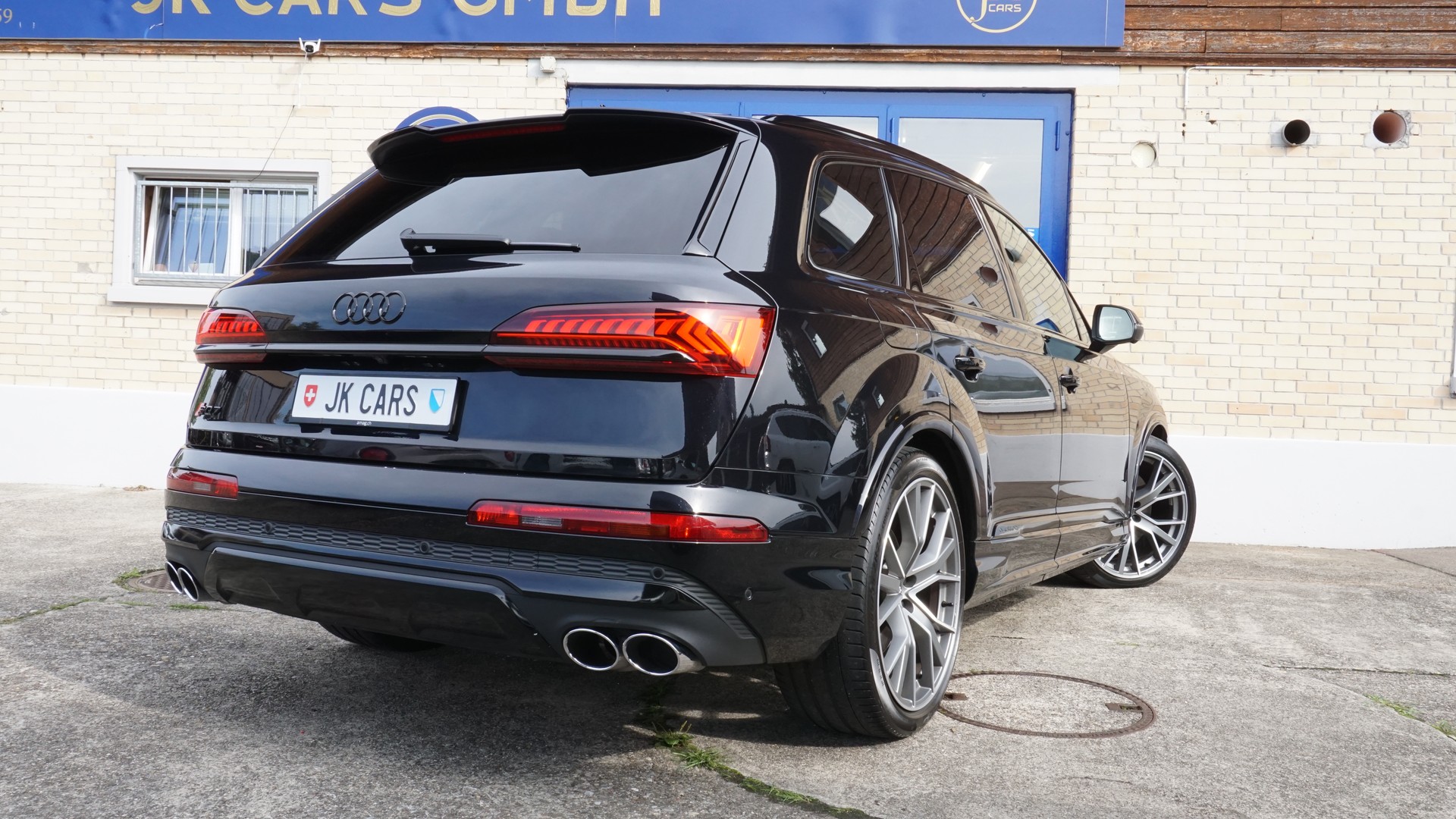 AUDI SQ7 4.0 V8 TDI quattro T-Tronic-image-9
