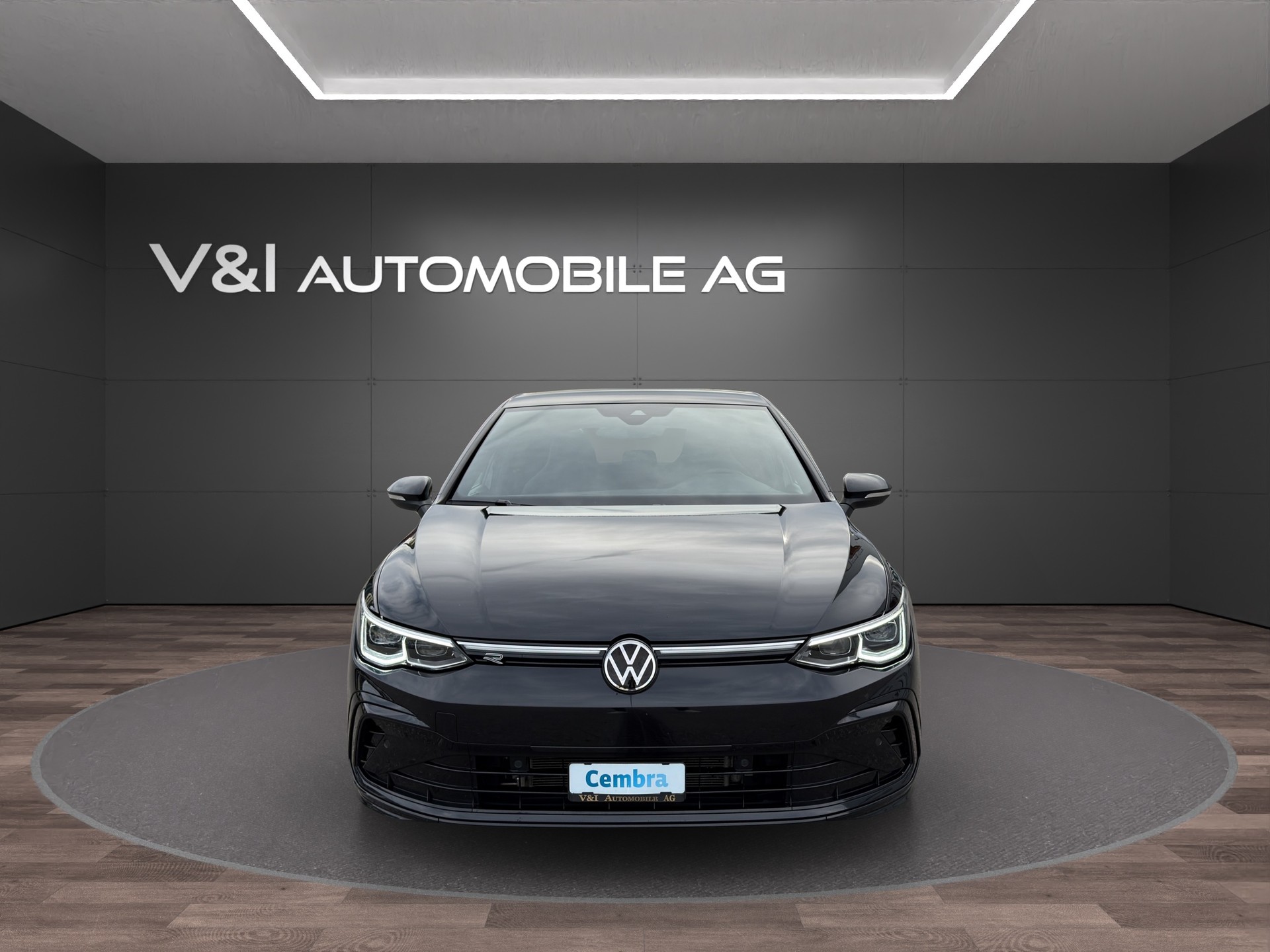VW Golf 1.5 eTSI mHEV ACT R-Line DSG-image-2