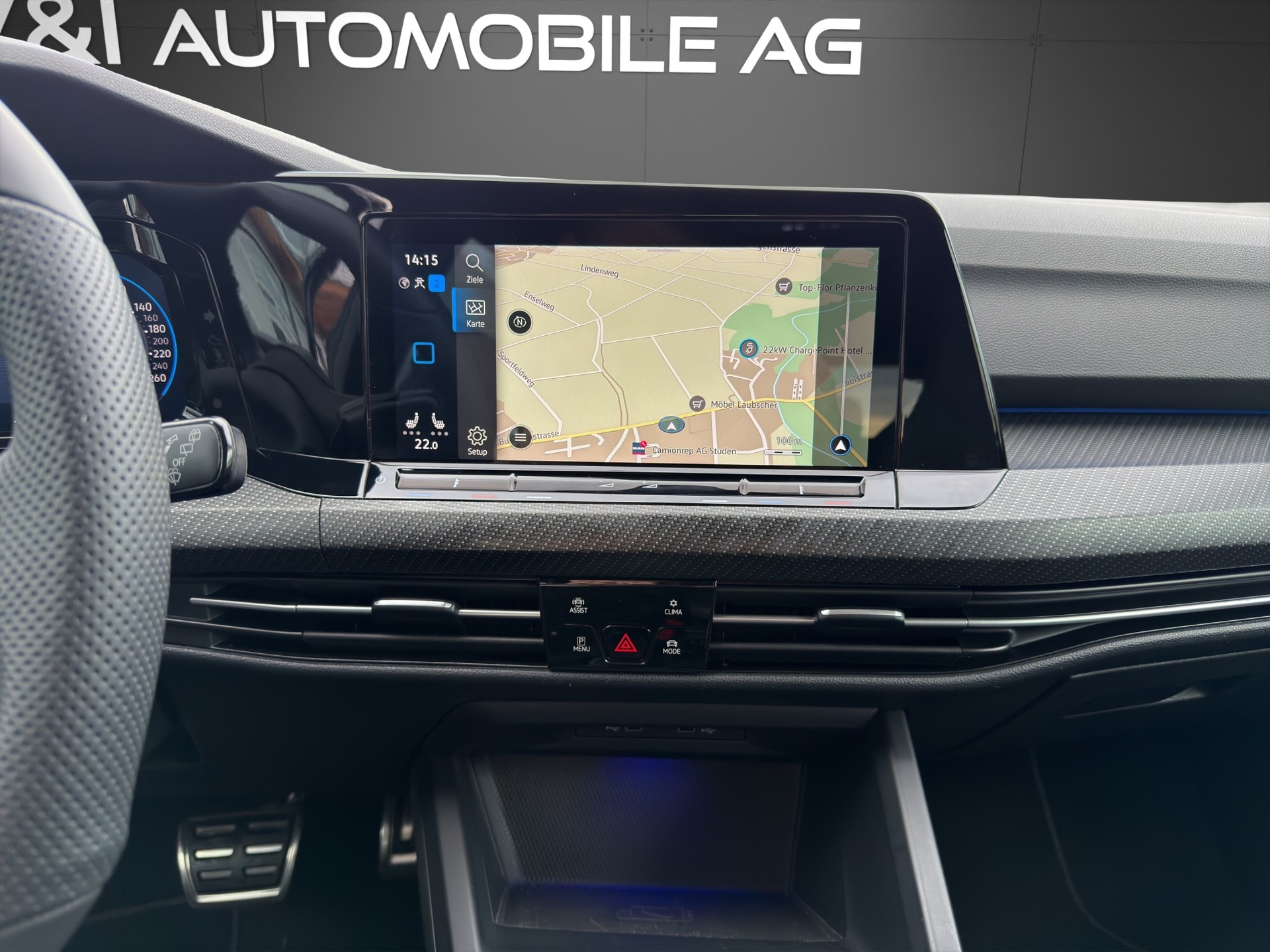 VW Golf 1.5 eTSI mHEV ACT R-Line DSG-image-13