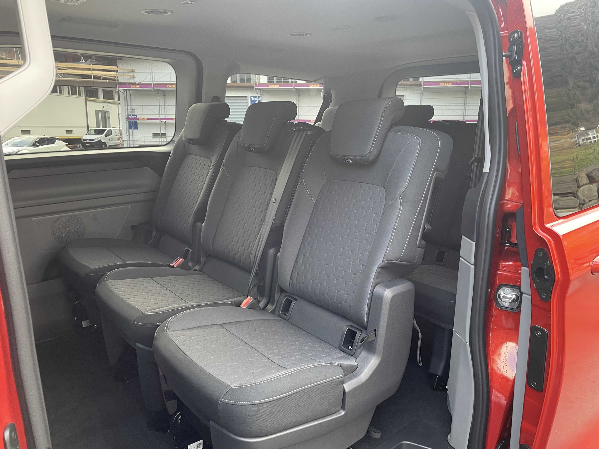 FORD Transit Custom Kombi 320 L1 2.0 EcoBlue 170 Limited-image-22