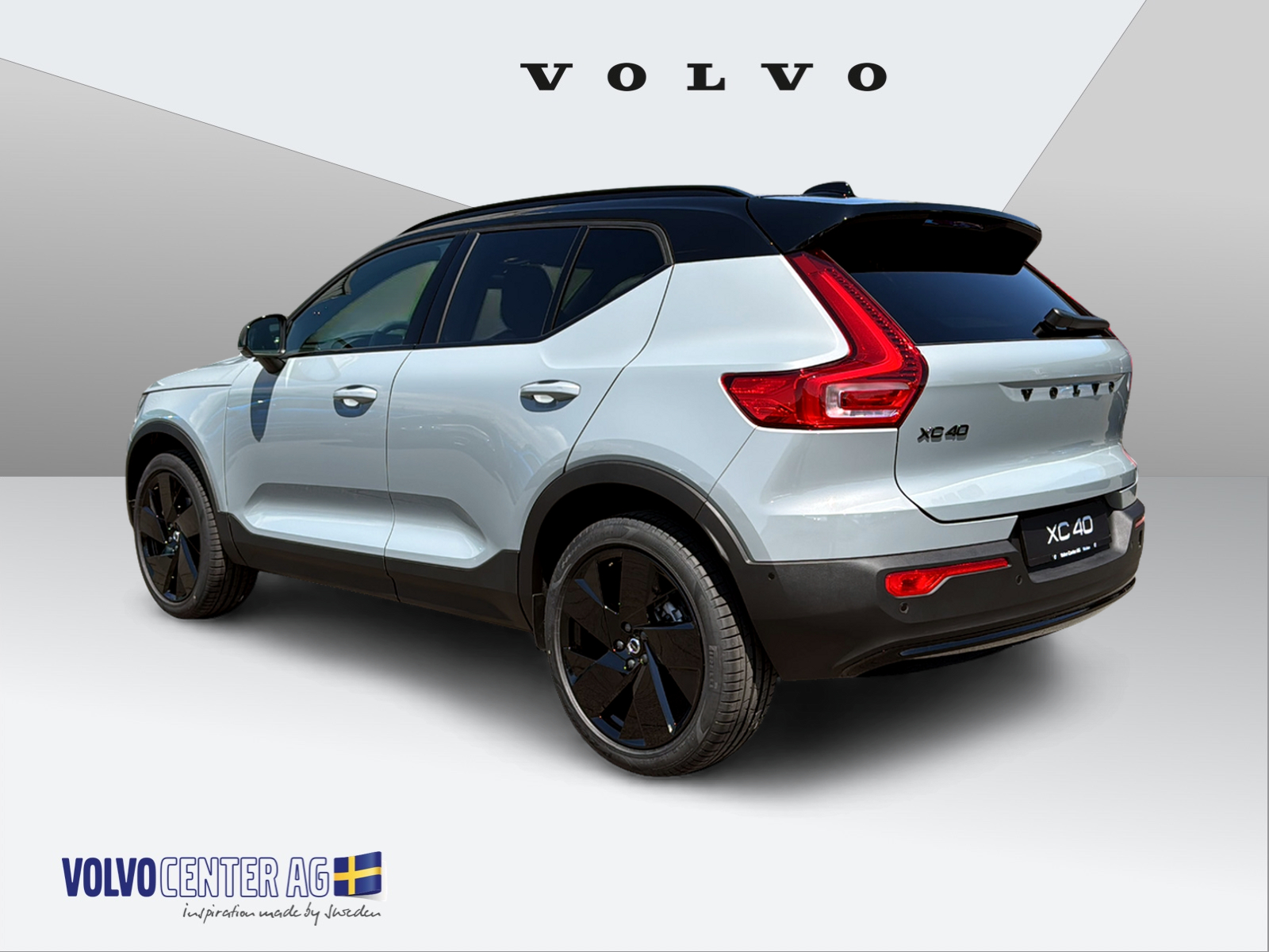 VOLVO XC40 2.0 B4 MH Black Edition-image-2