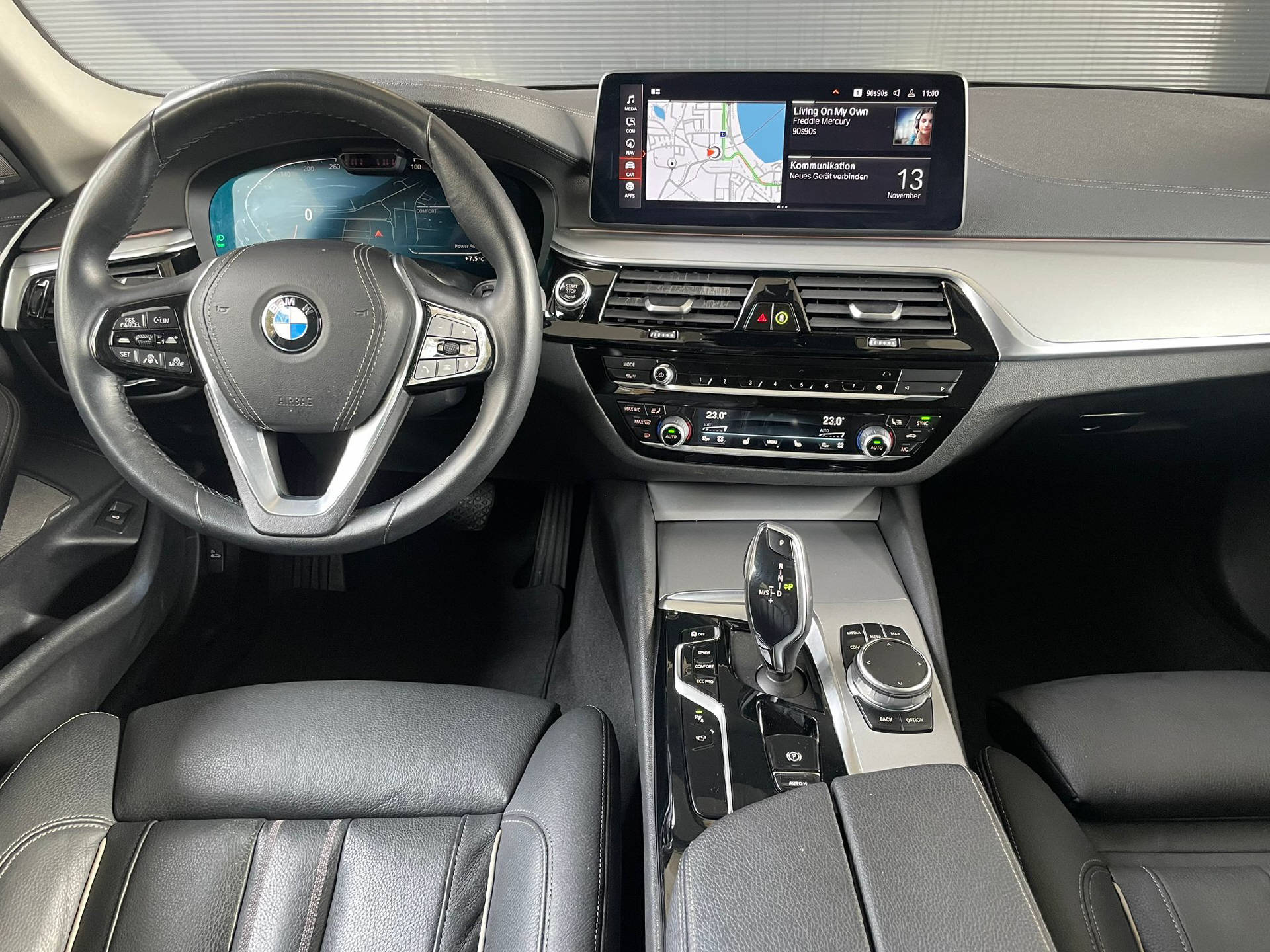 BMW 530d xDrive Touring-image-5