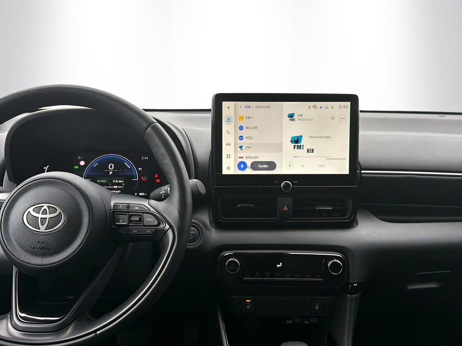 TOYOTA Yaris 1.5 VVT-i HSD Trend-image-7