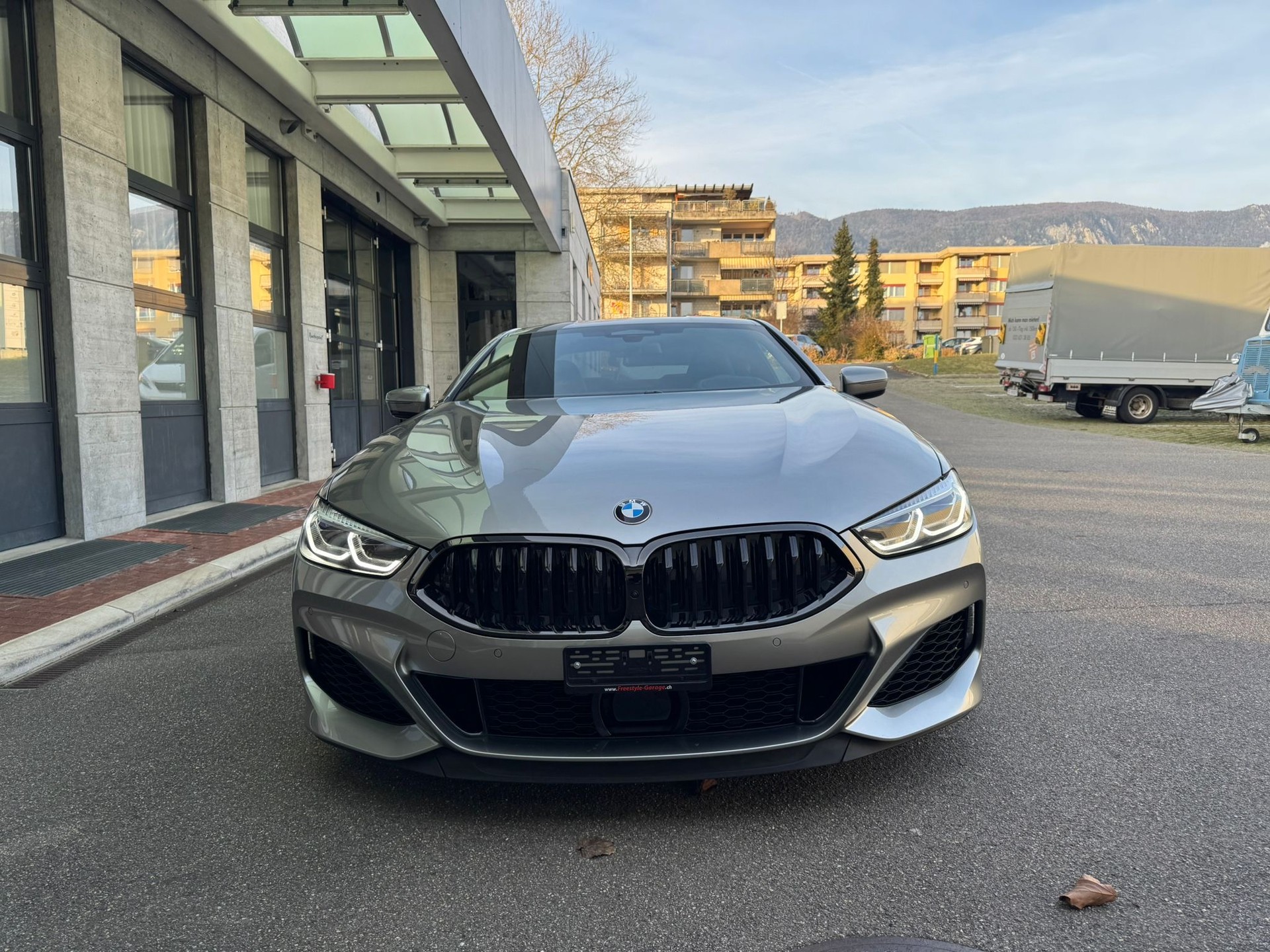 BMW M850i xDrive First Edition Steptronic-image-4