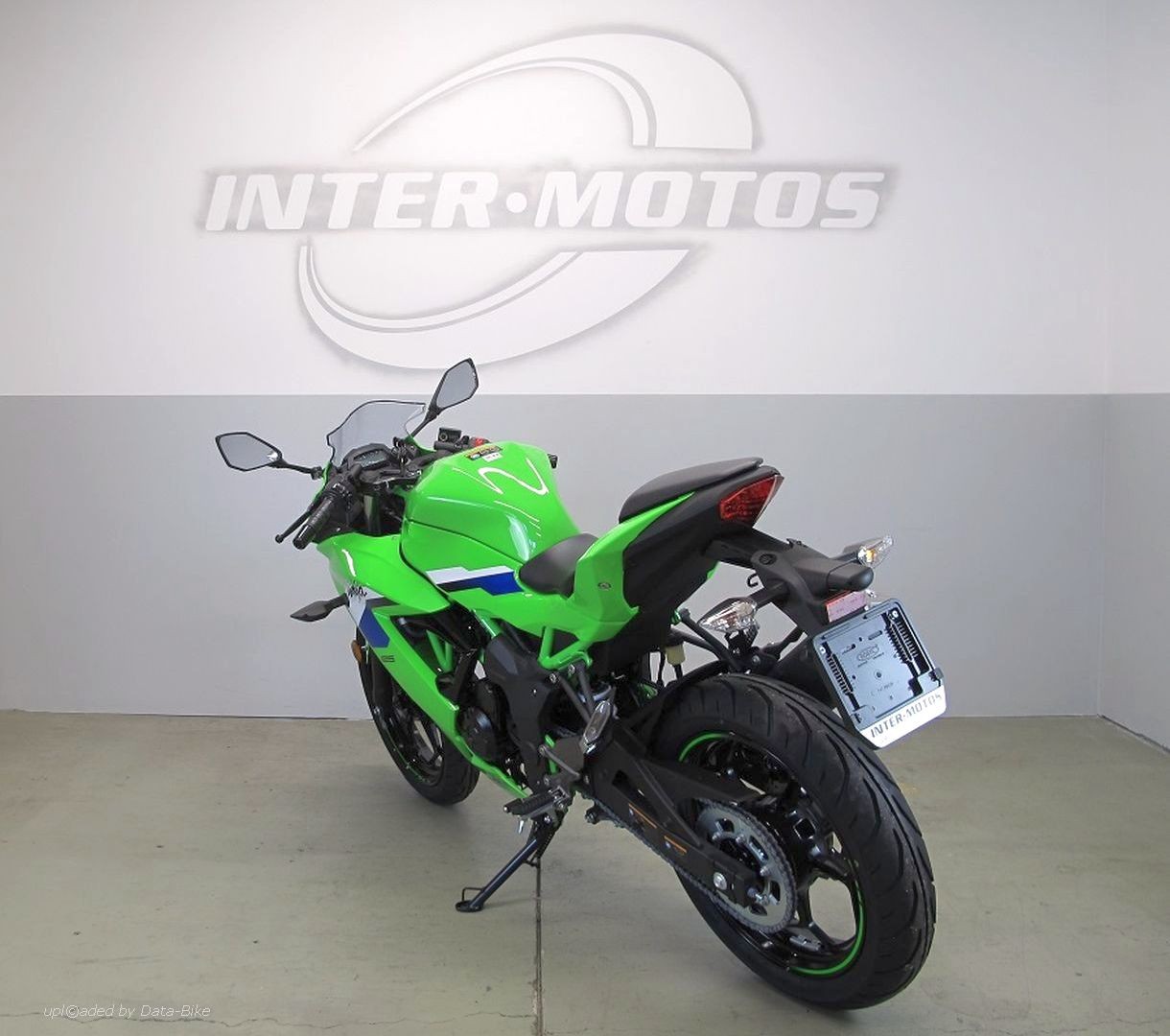 KAWASAKI NINJA 125 SE-image-4