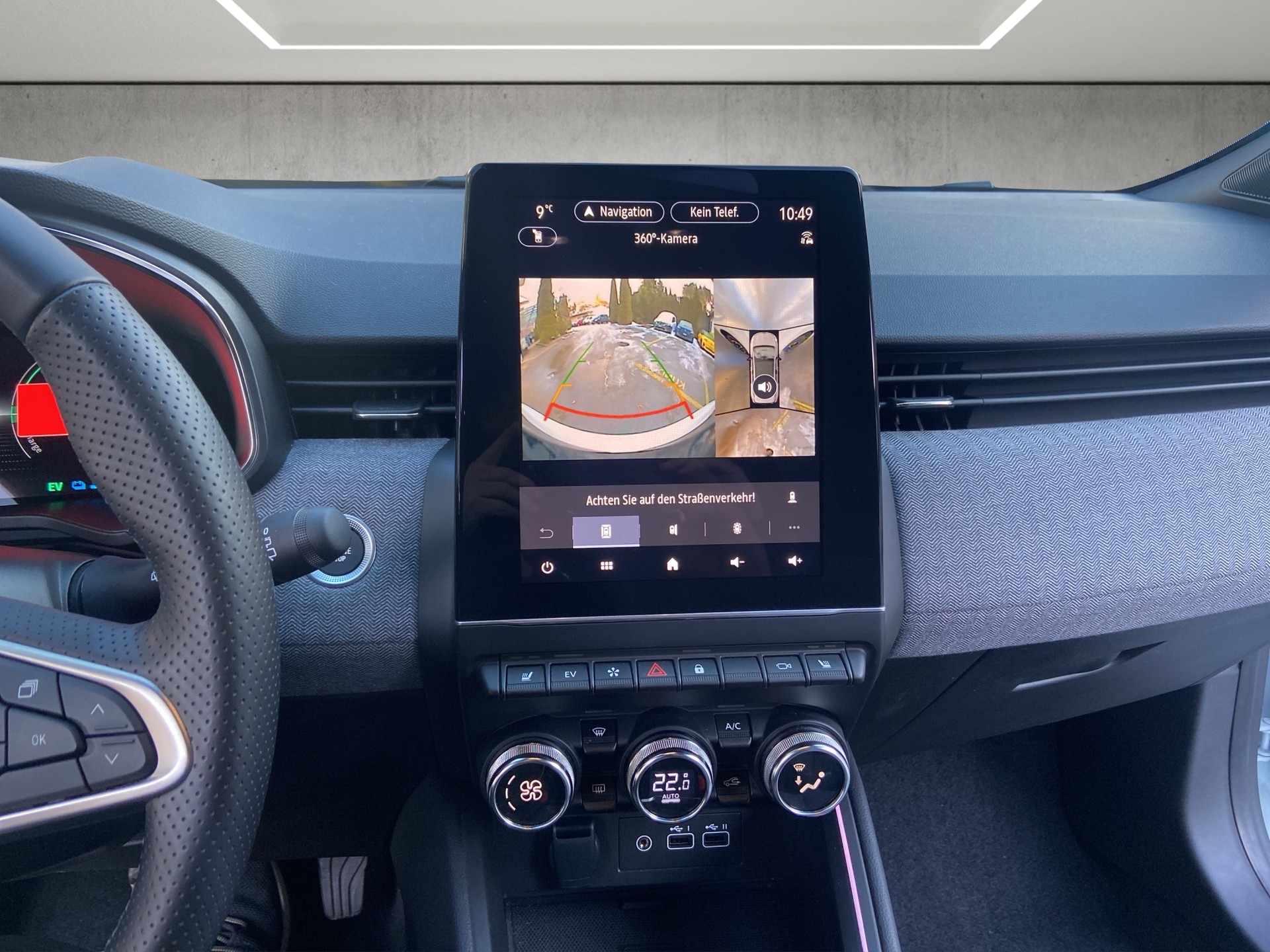 RENAULT Clio 1.6 E-Tech Techno-image-9