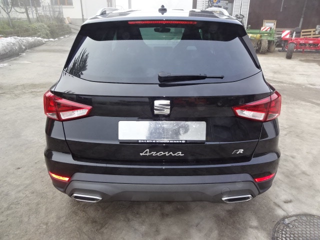 SEAT Arona 1.5 Eco TSI FR DSG-image-3