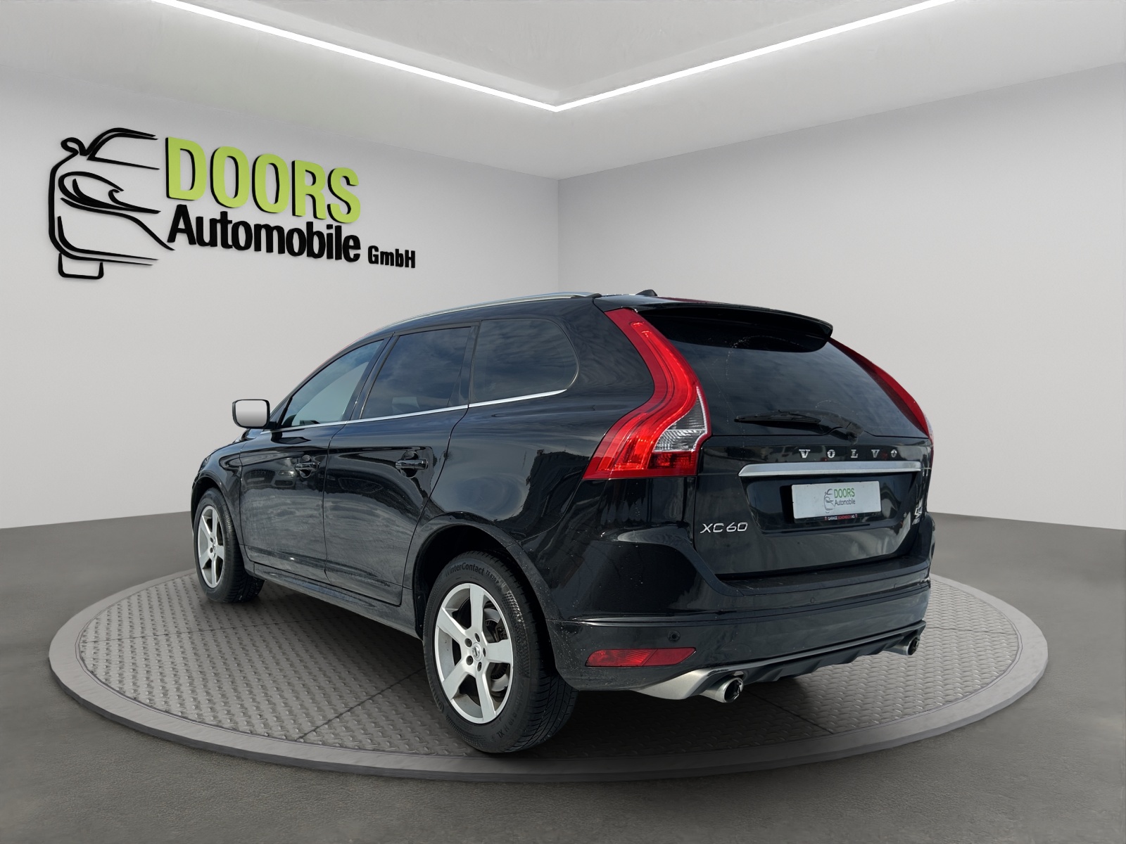 VOLVO XC60 D4 AWD Momentum Geartronic-image-7