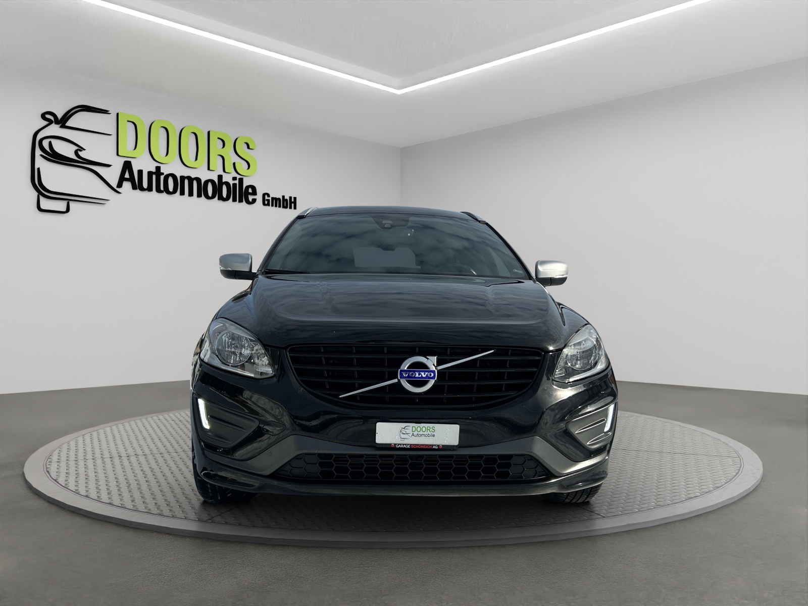 VOLVO XC60 D4 AWD Momentum Geartronic-image-1
