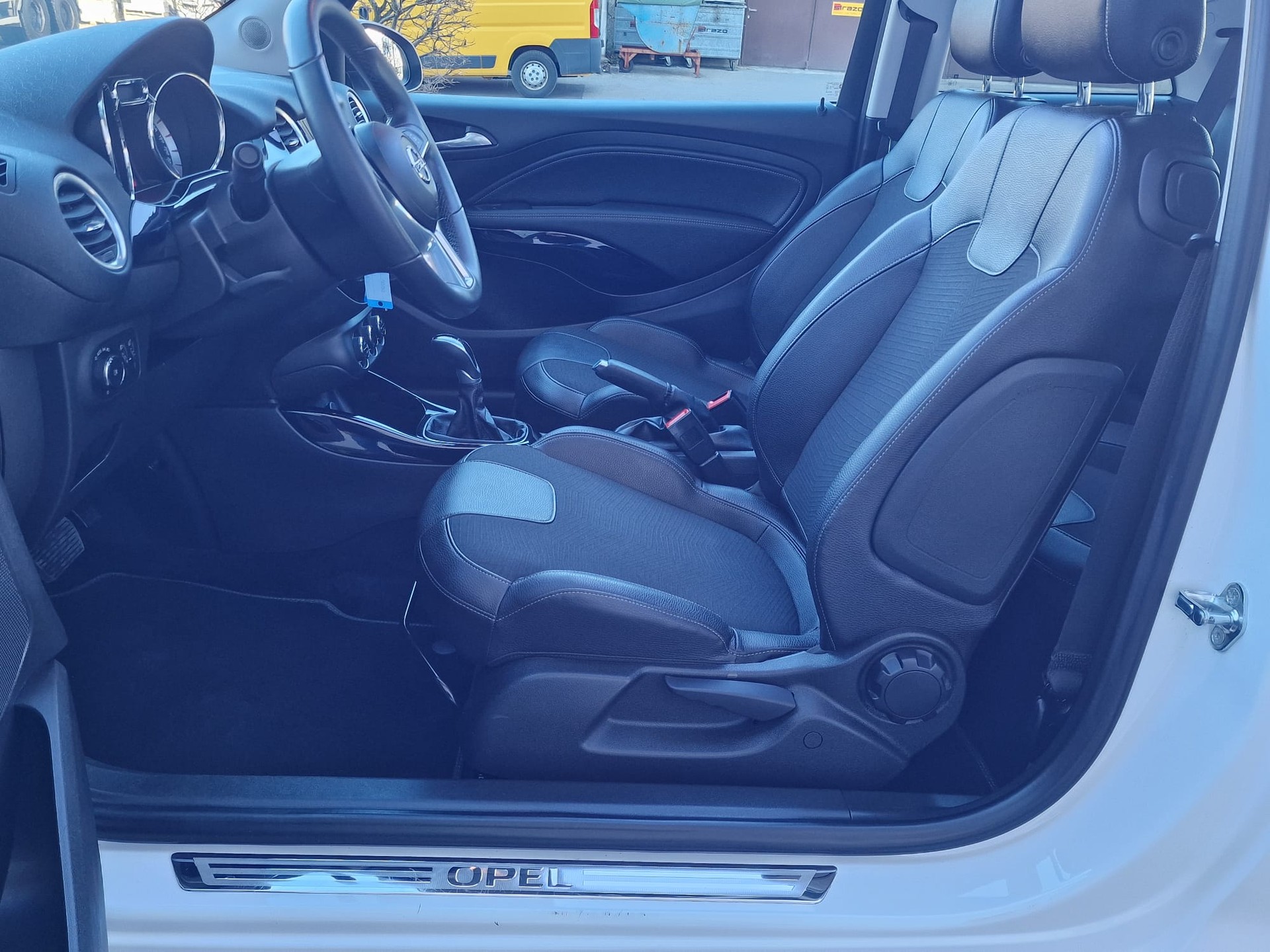 OPEL Adam 1.4 ecoFLEX ROCKS Easytronic-image-7