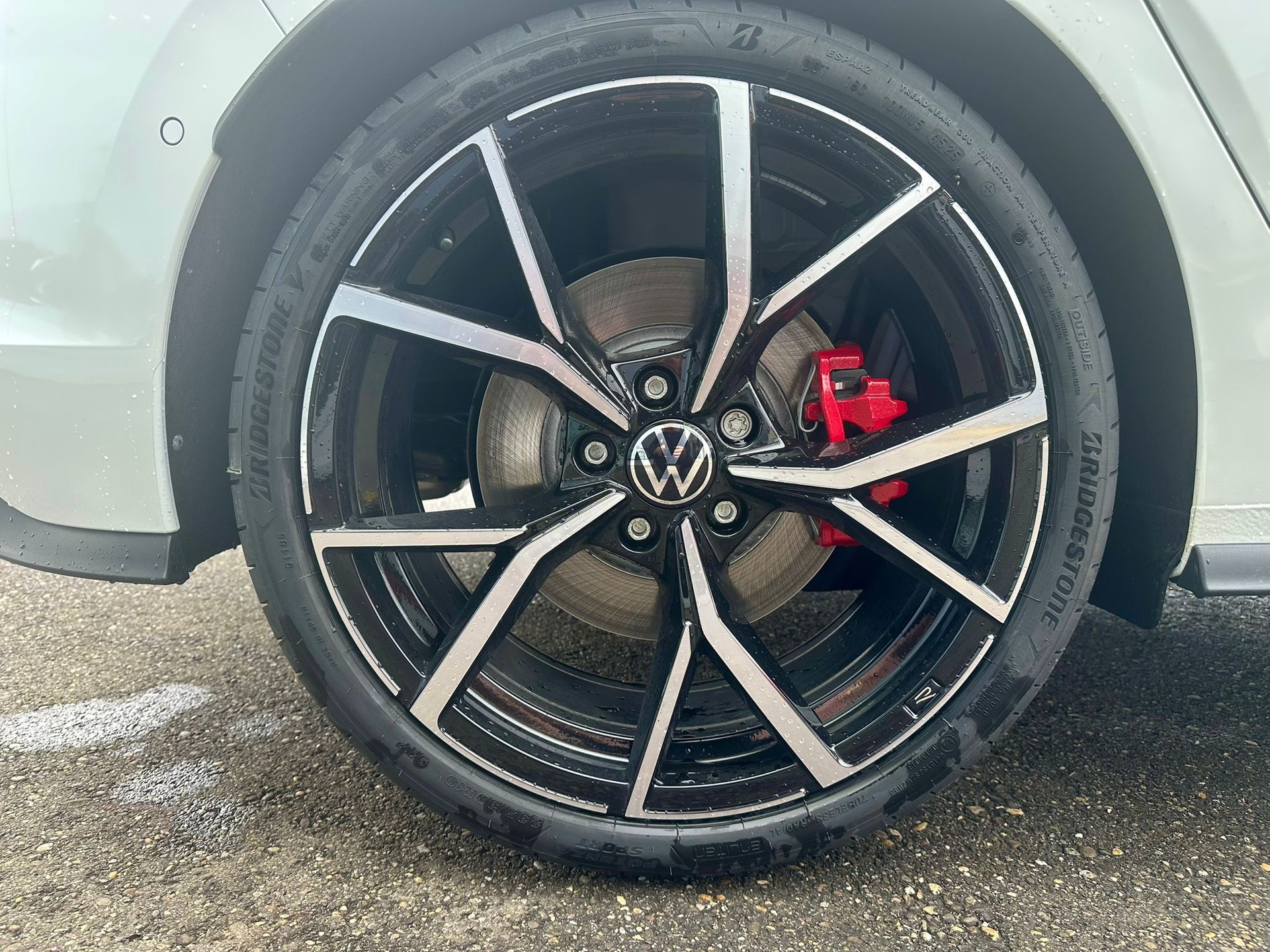 VW Golf 2.0 TSI GTI DSG-image-9