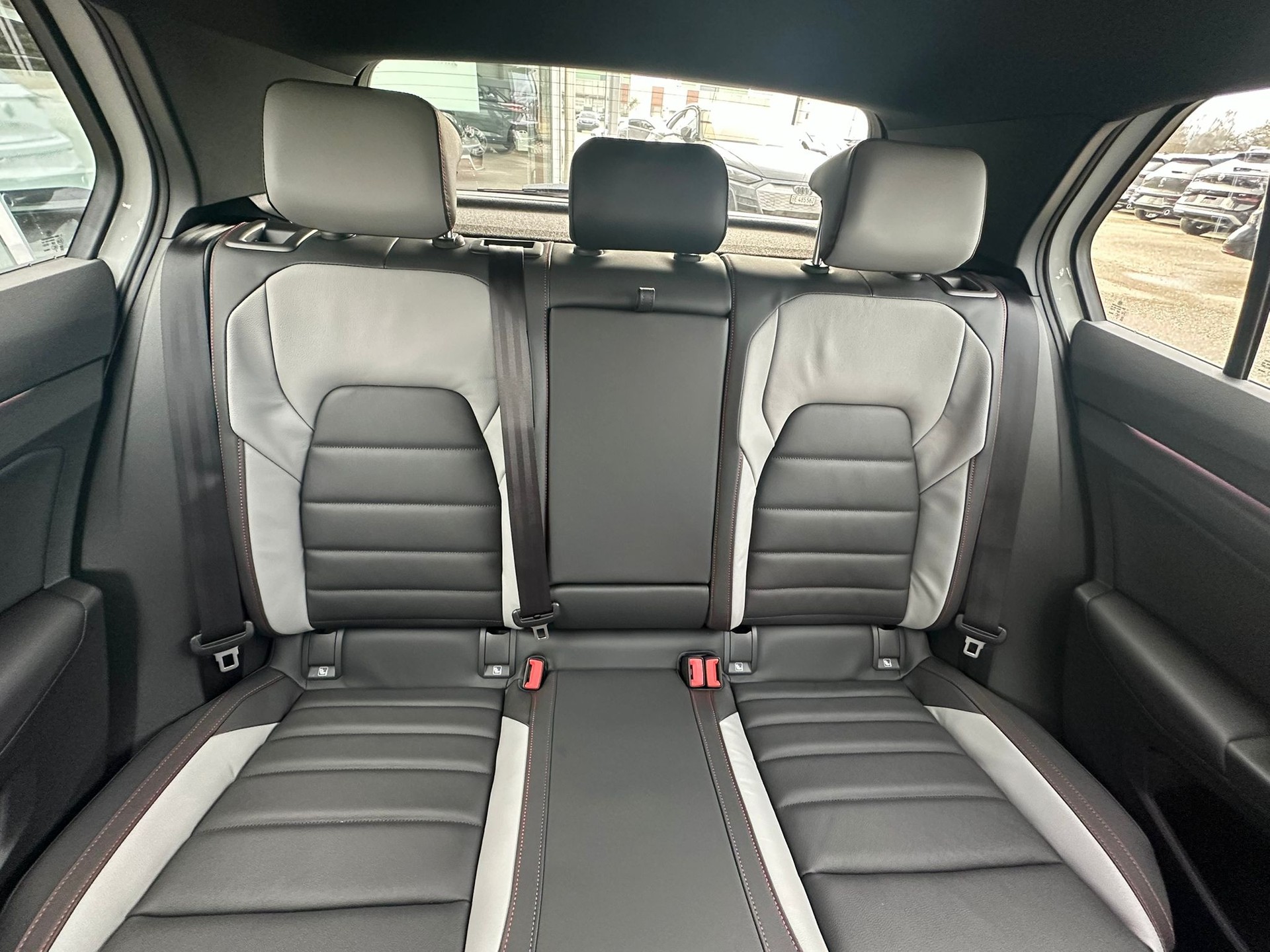 VW Golf 2.0 TSI GTI DSG-image-24
