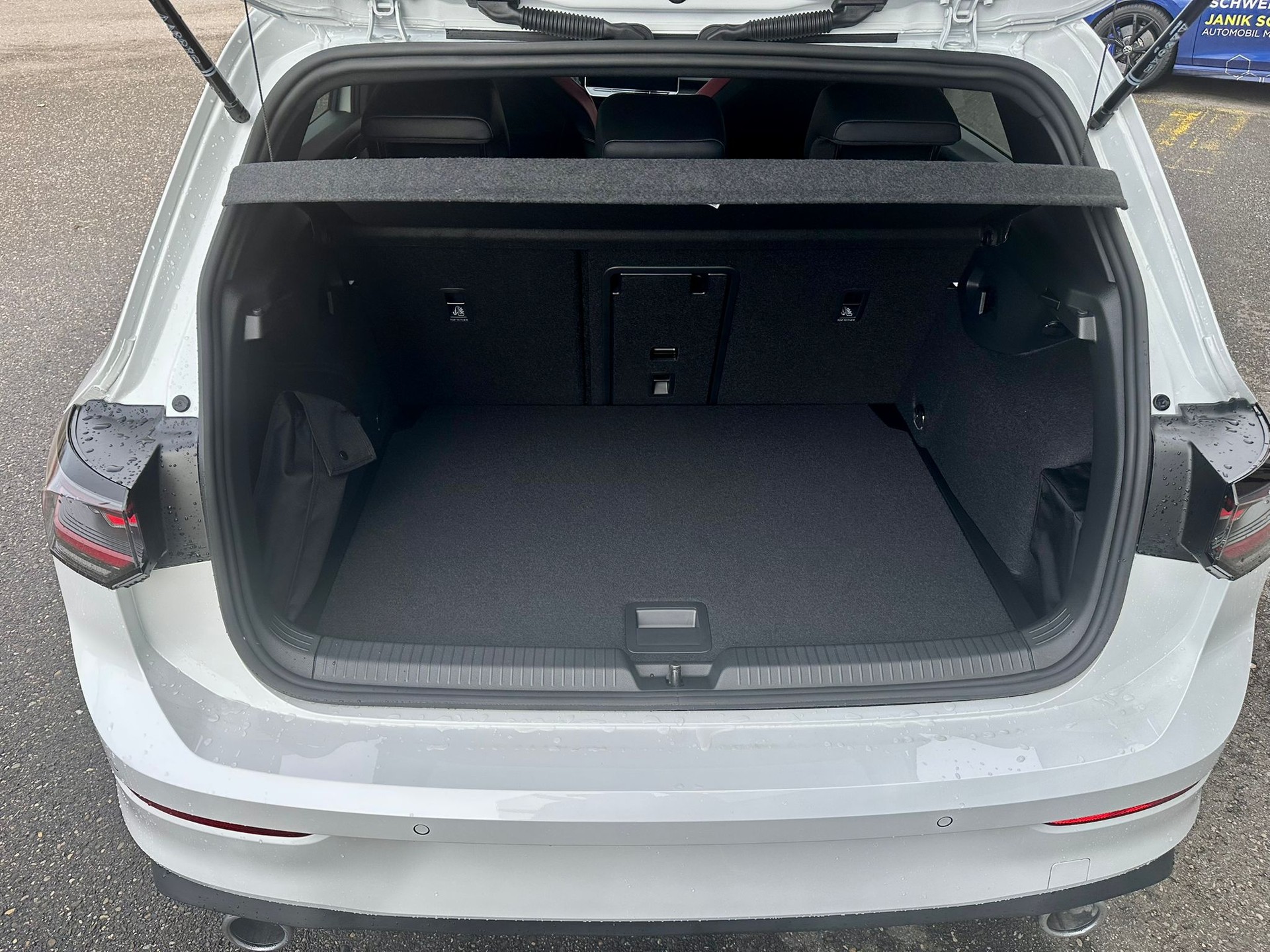 VW Golf 2.0 TSI GTI DSG-image-27