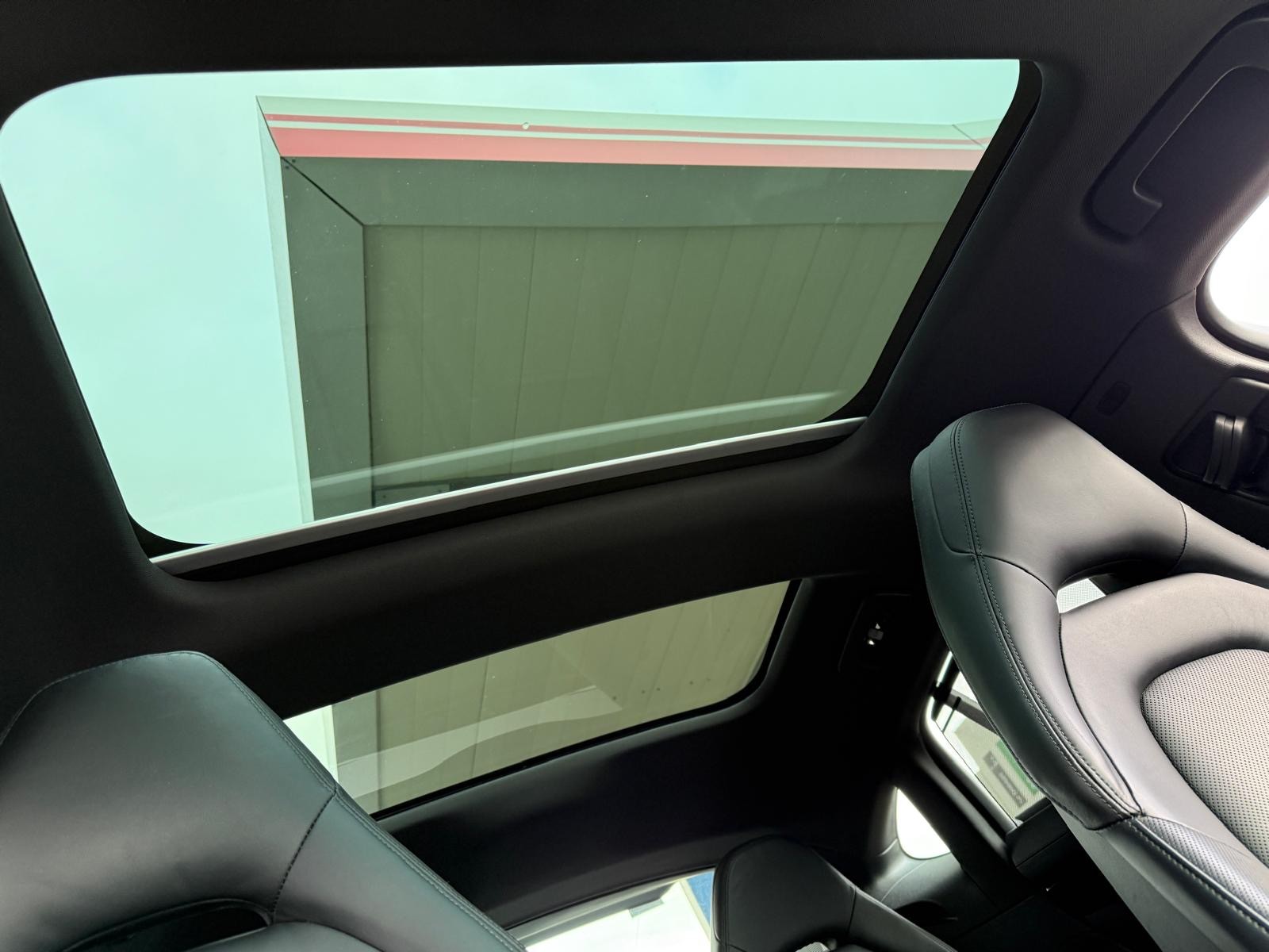 PORSCHE Panamera 4 E-Hybrid PDK-image-22
