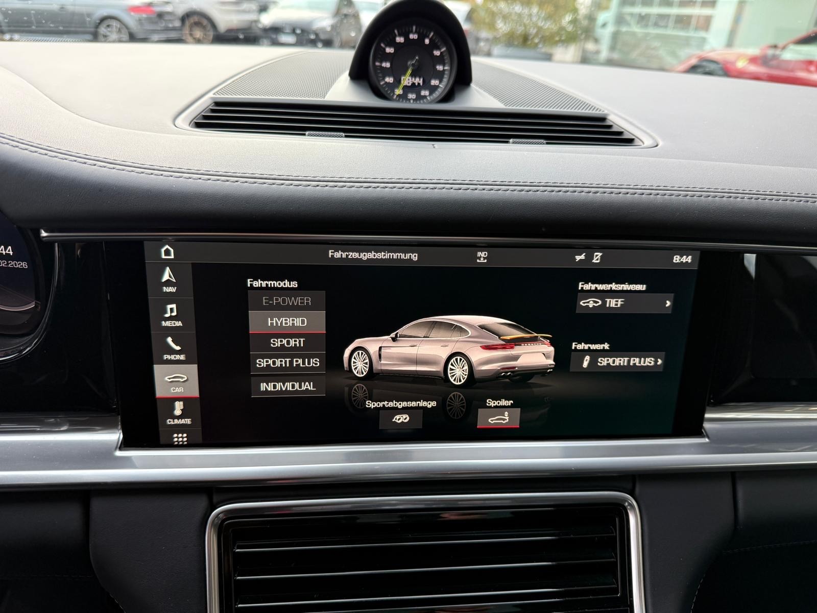 PORSCHE Panamera 4 E-Hybrid PDK-image-15