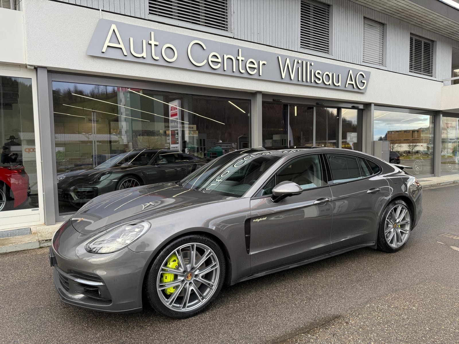 PORSCHE Panamera 4 E-Hybrid PDK-image-0