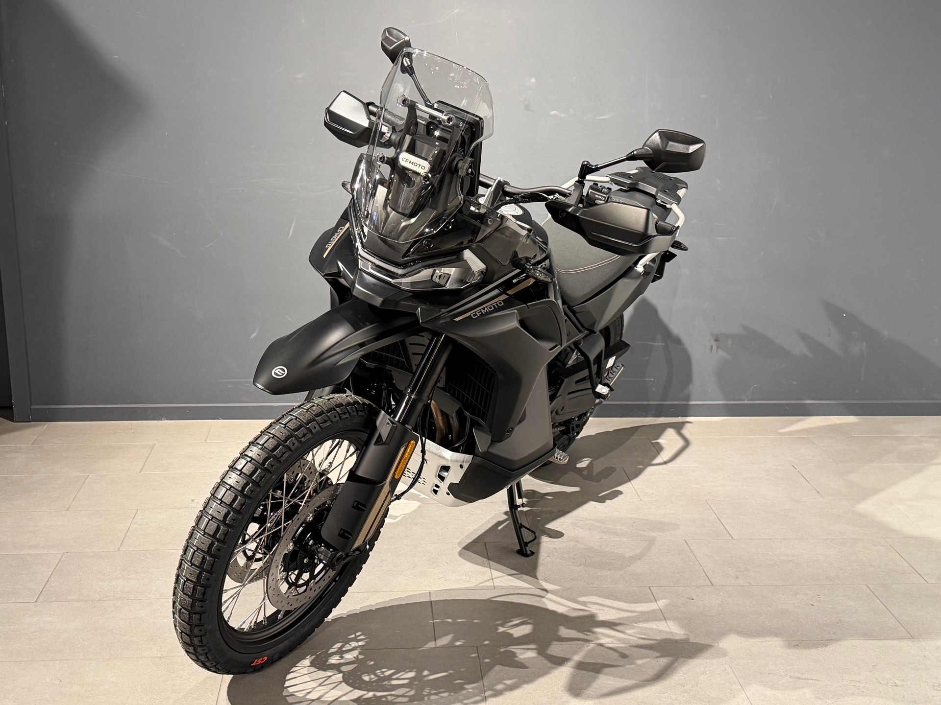 CF MOTO 800 MT-X-showroom-element-2