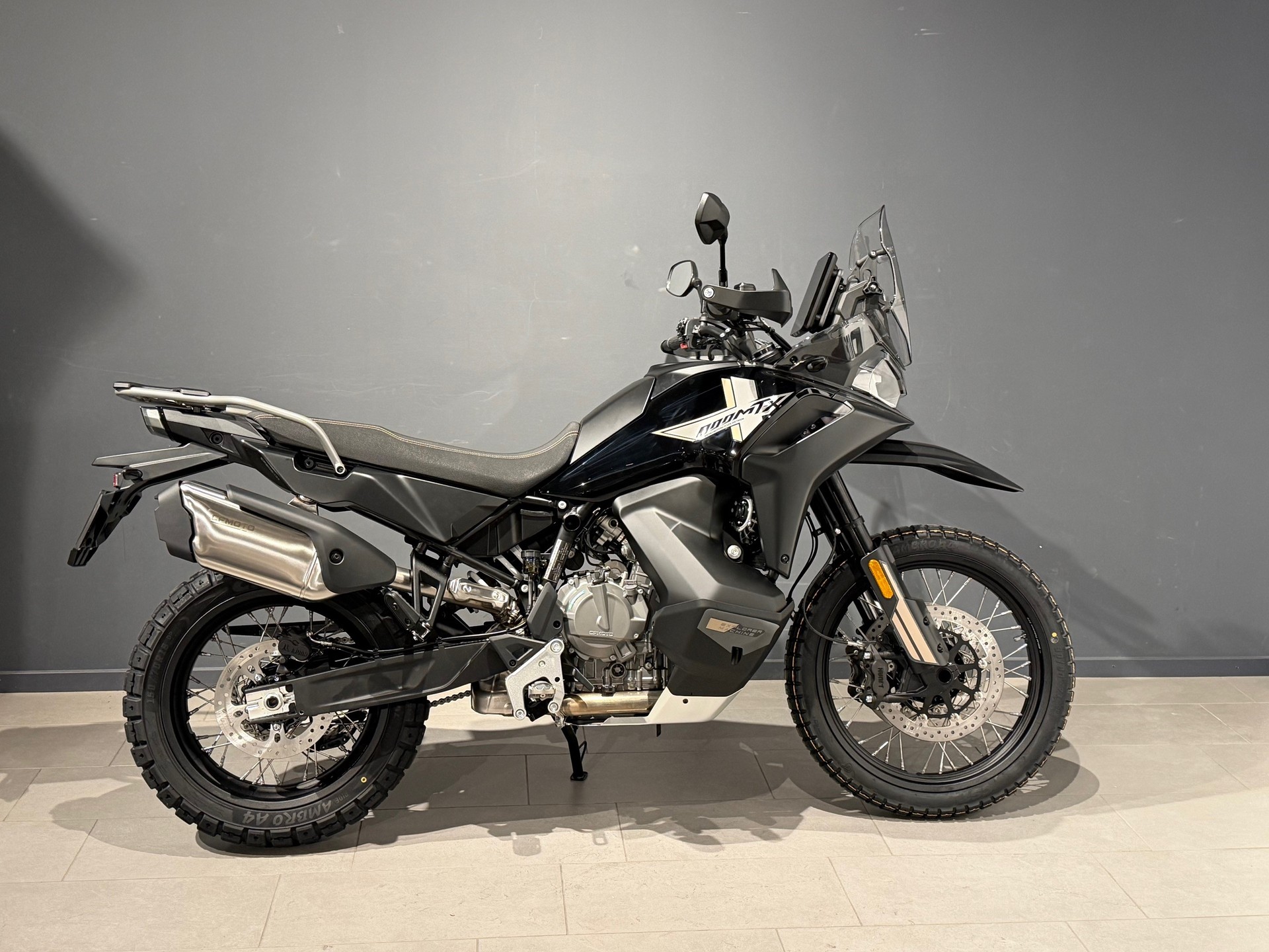 CF MOTO 800 MT-X