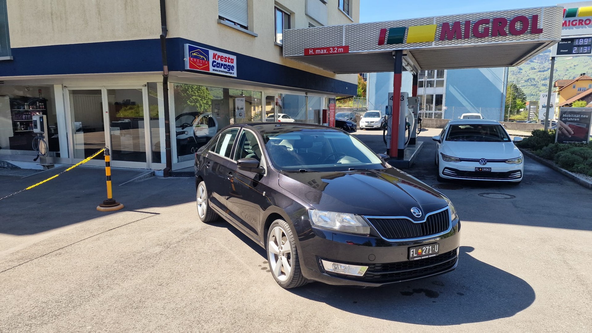 SKODA Rapid 1.4 TSI Ambition DSG-image-1