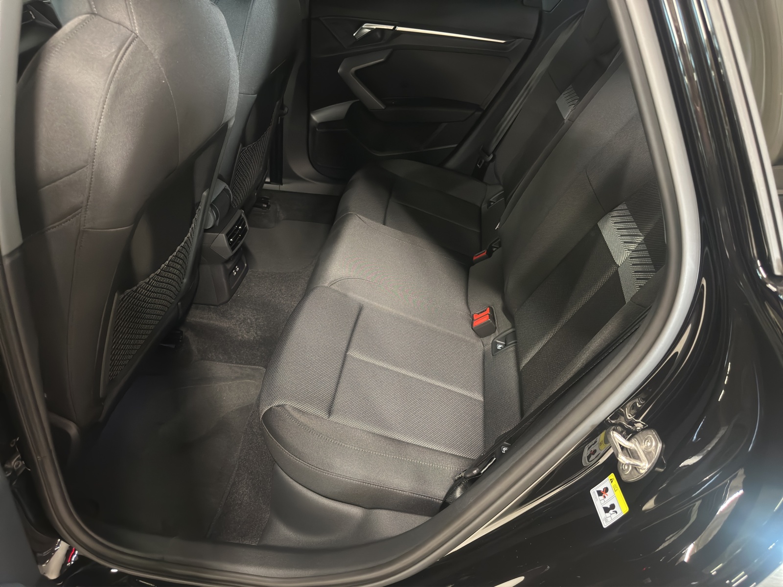AUDI A3 Sportback TFSI 110 kW advanced Attraction S-tronic-image-11