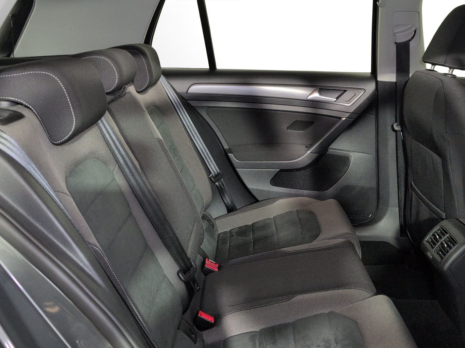 VW Golf 1.5 TSI EVO Comfortline DSG-image-11