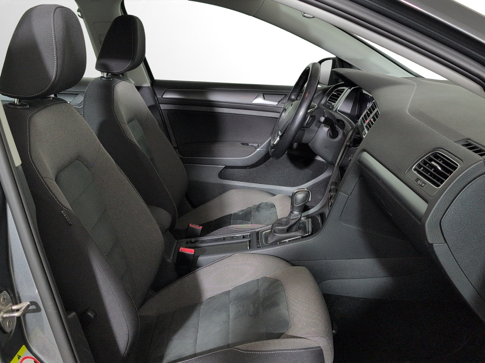 VW Golf 1.5 TSI EVO Comfortline DSG-image-6