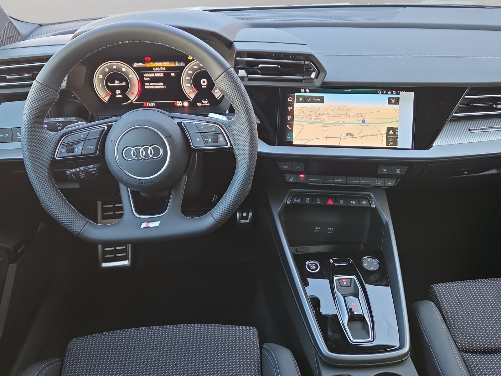 AUDI A3 Sportback TFSI 110 kW S line Attraction S tronic-image-6