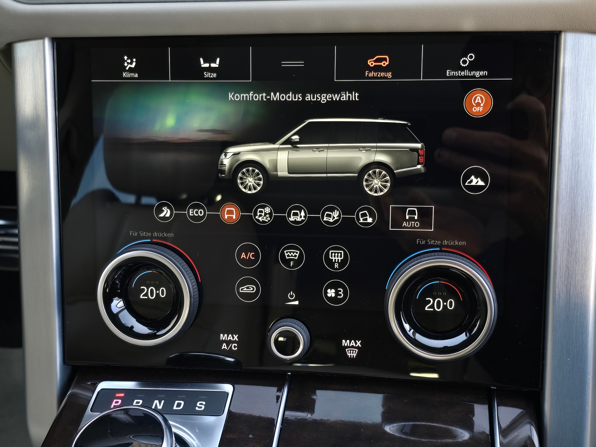 LAND ROVER Range Rover 5.0 V8 525 PS S/C AB Autobiography Automatic-image-17