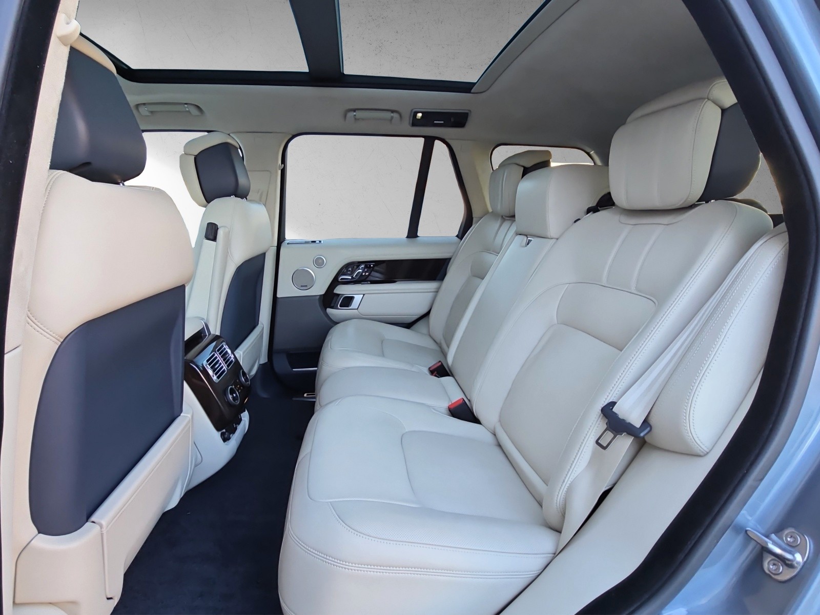LAND ROVER Range Rover 5.0 V8 525 PS S/C AB Autobiography Automatic-image-11