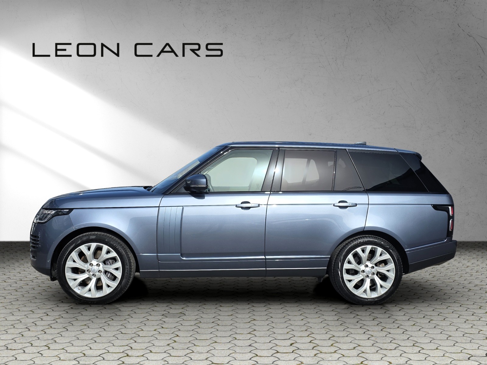 LAND ROVER Range Rover 5.0 V8 525 PS S/C AB Autobiography Automatic-image-2