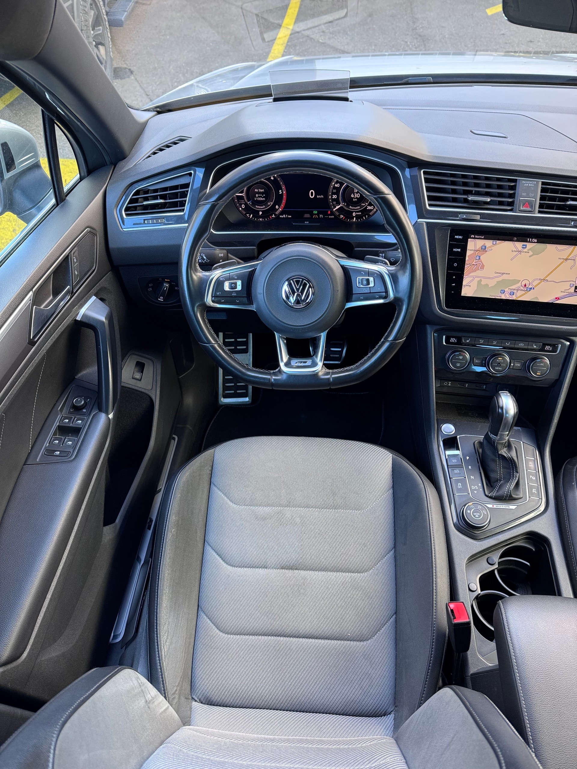 VW Tiguan 2.0 TDI SCR Highline 4Motion DSG-image-5